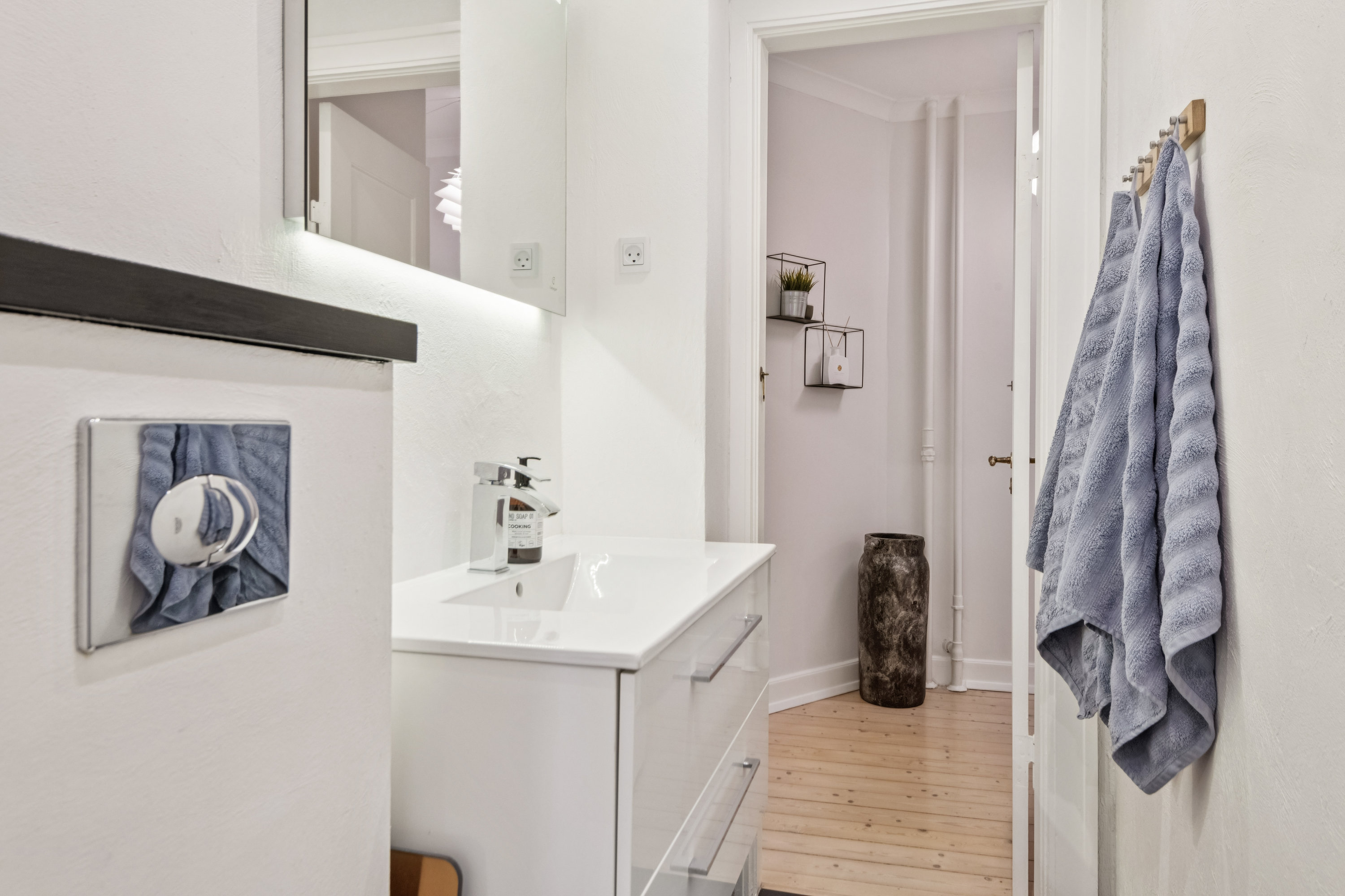 Fremhævet badeværelse billede i fuldskærmstilstand. Billede af Kastetvej 80, 3. th., 9000 Aalborg