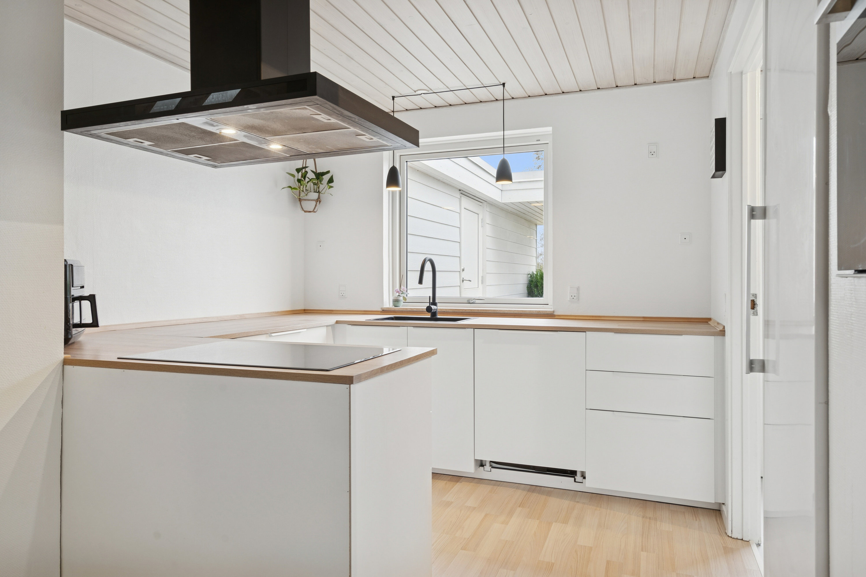 Fremhævet køkken billede i fuldskærmstilstand. Billede af Ternesøvej 31, Terslev, 4690 Haslev