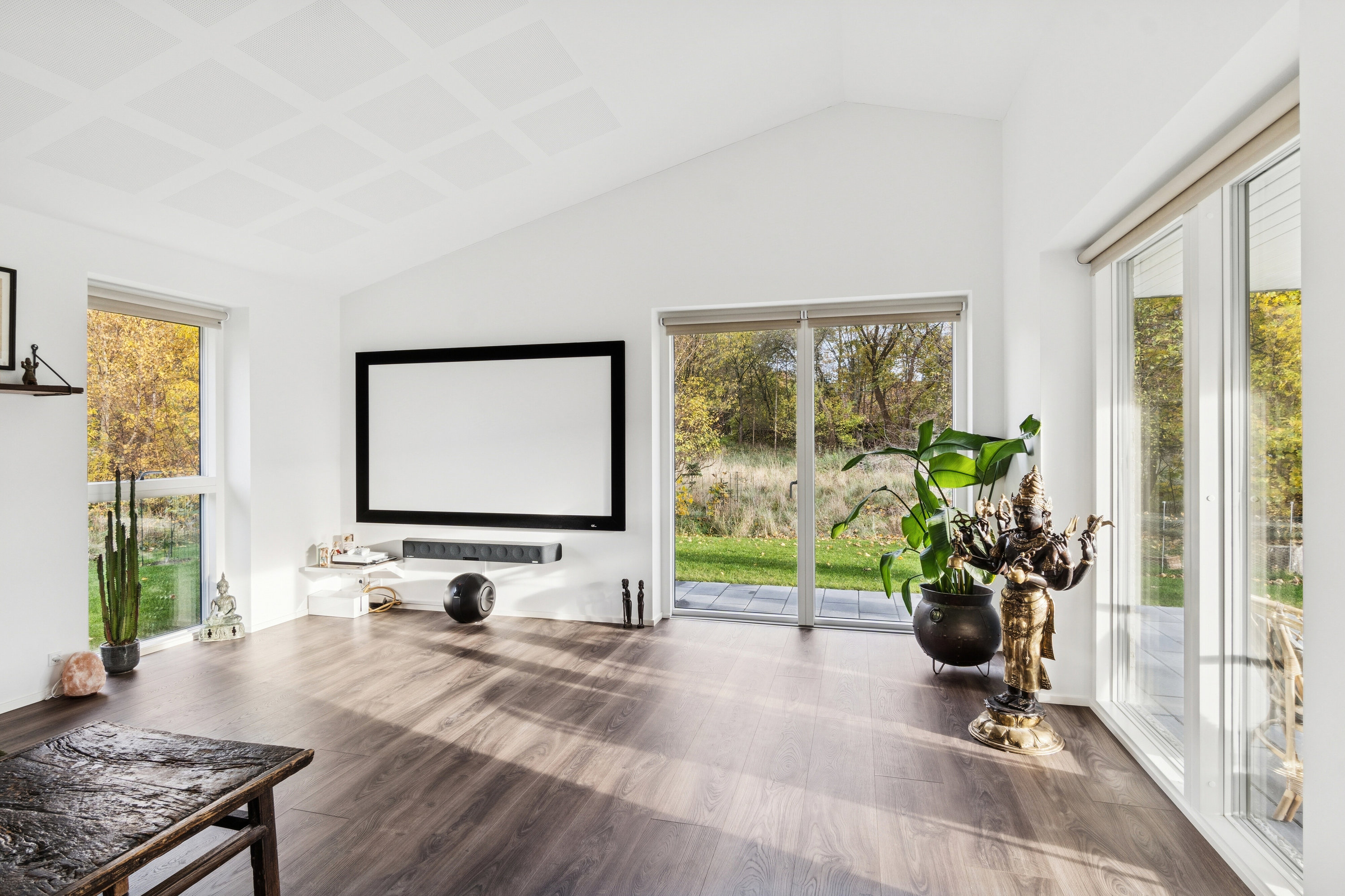 Fremhævet stue billede i fuldskærmstilstand. Billede af Æblehaven 6, 4500 Nykøbing Sj