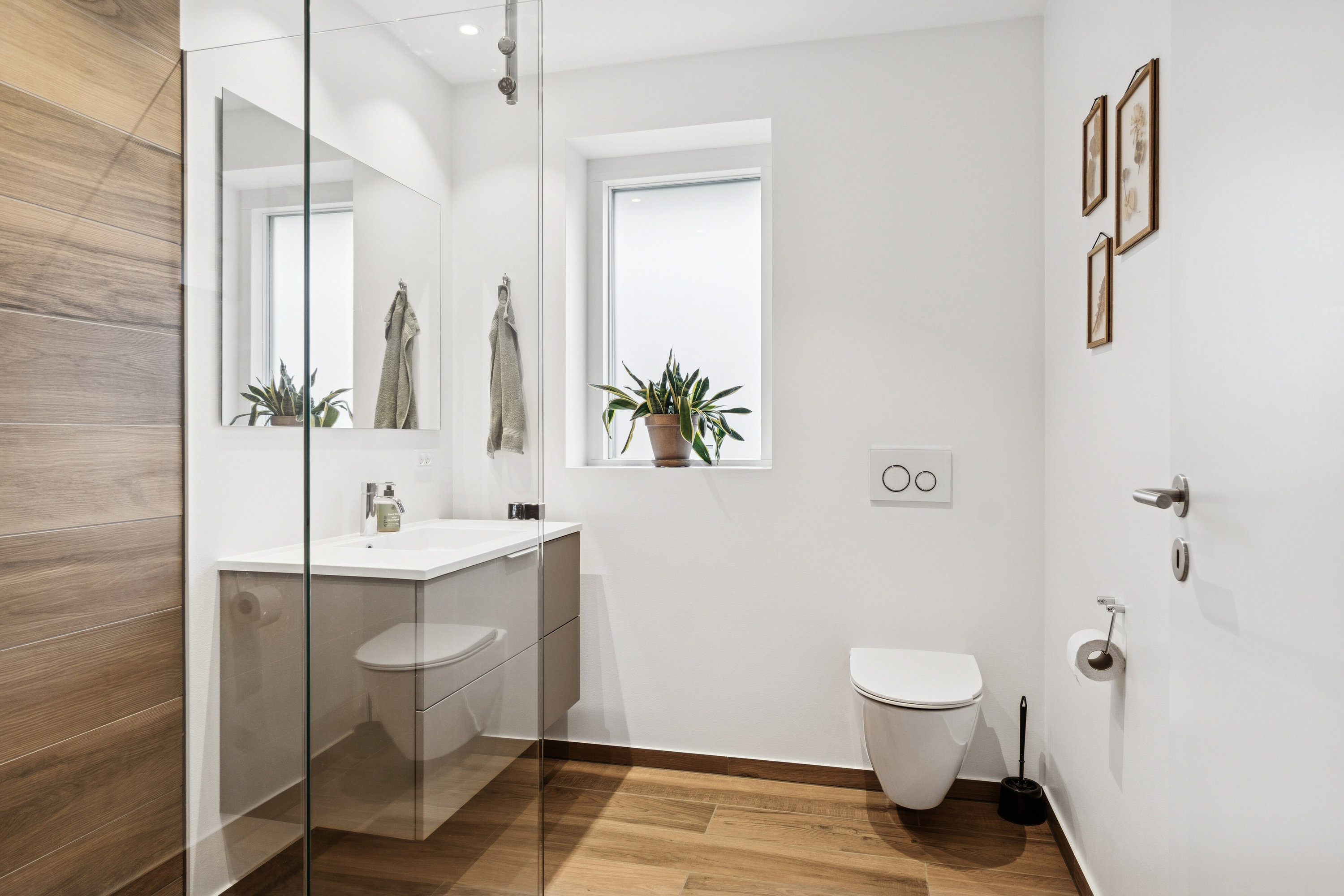 Fremhævet badeværelse billede i fuldskærmstilstand. Billede af Æblehaven 6, 4500 Nykøbing Sj