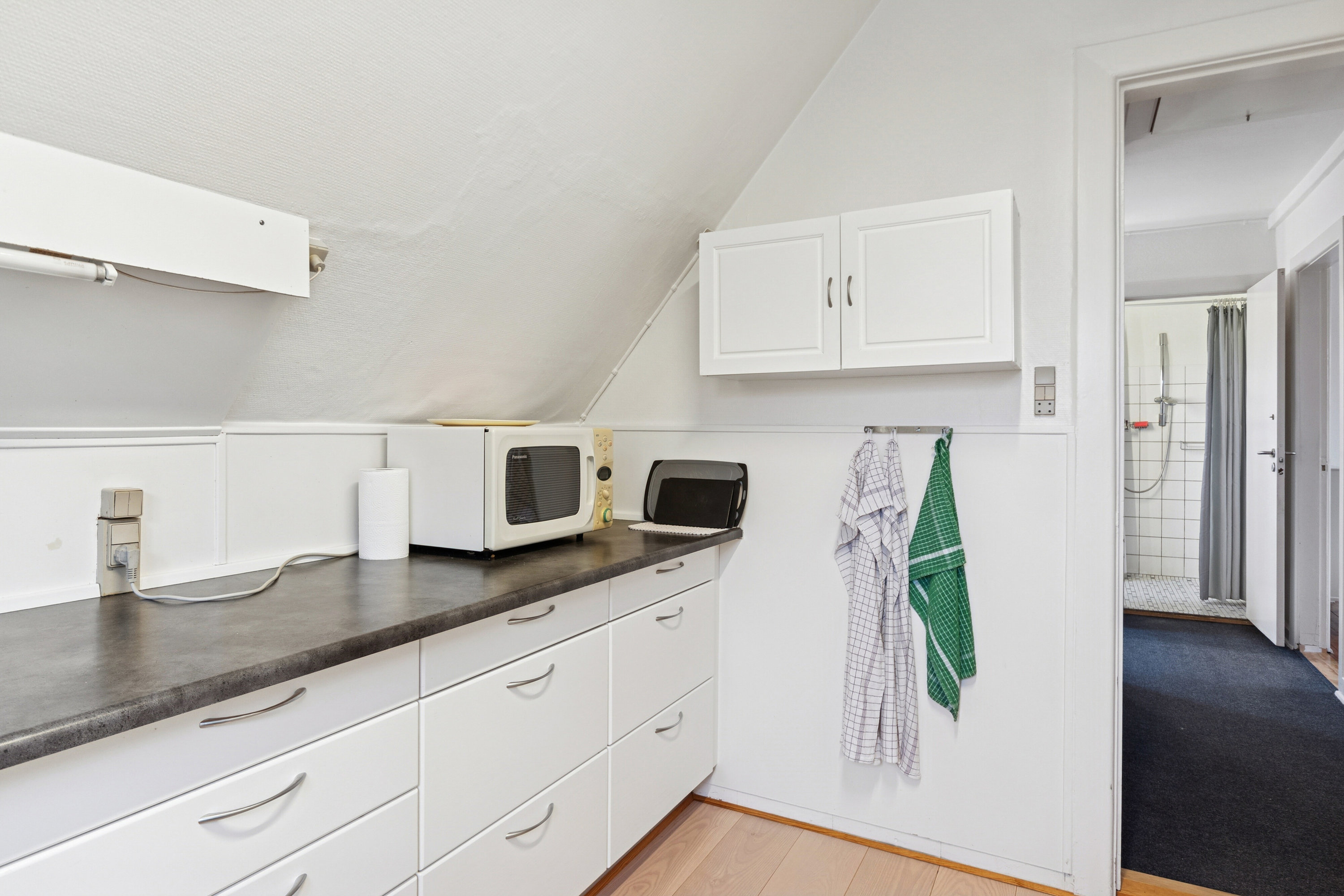 Fremhævet køkken billede i fuldskærmstilstand. Billede af Ørumvej 35, 1., 2650 Hvidovre