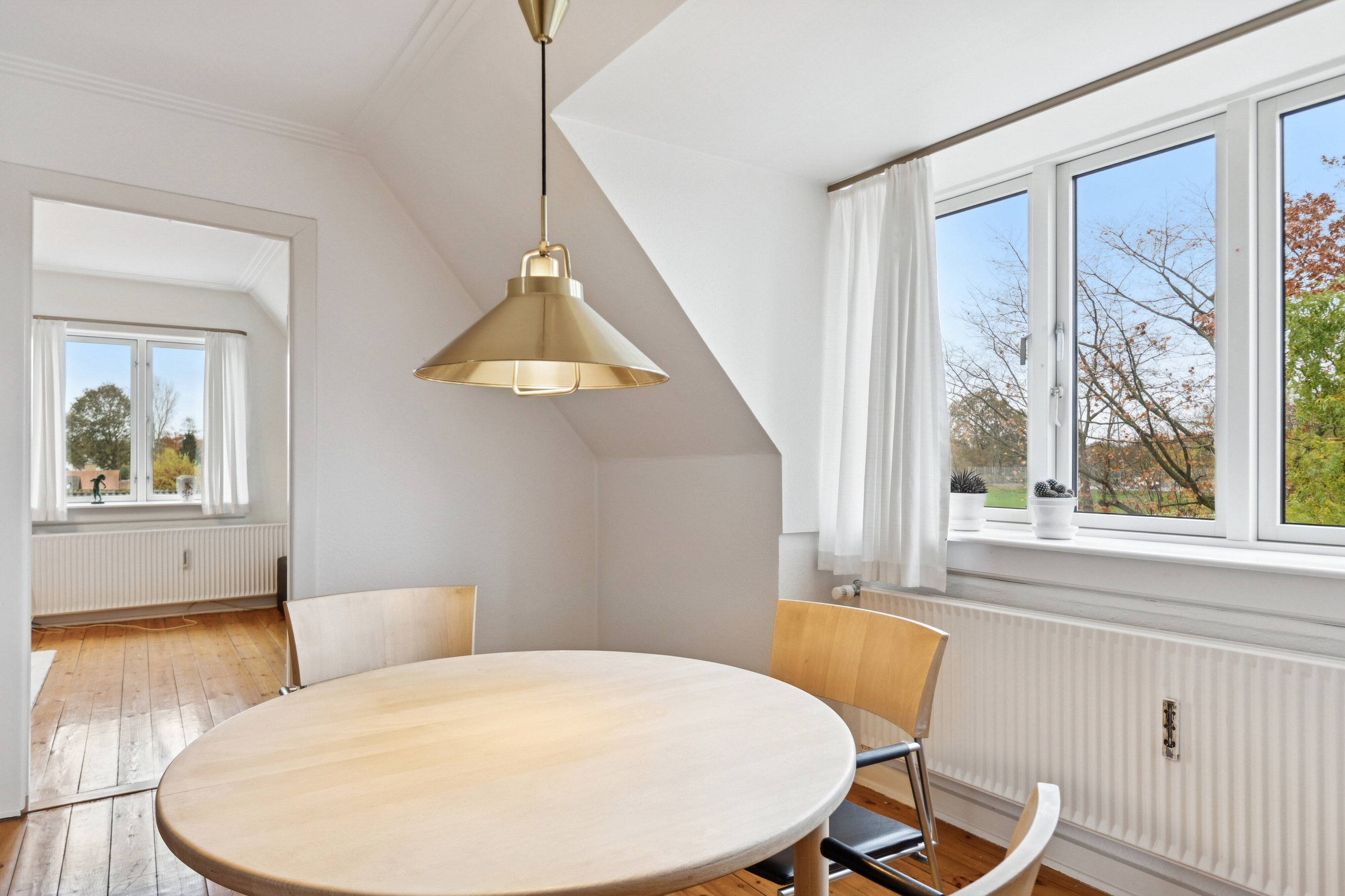 Fremhævet spisestue billede i fuldskærmstilstand. Billede af Ørumvej 35, 1., 2650 Hvidovre