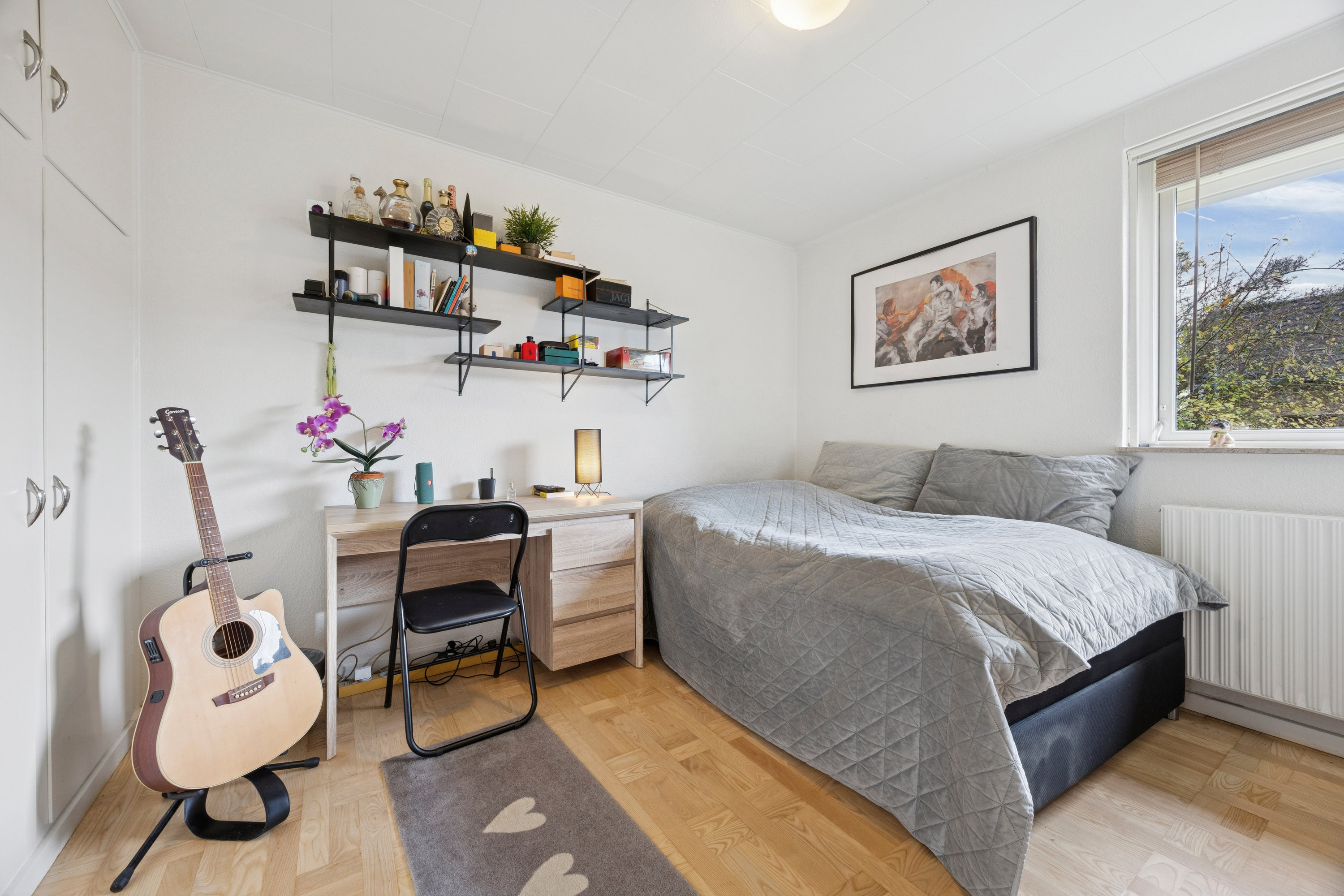 Fremhævet værelse billede i fuldskærmstilstand. Billede af Søen 28, 2690 Karlslunde