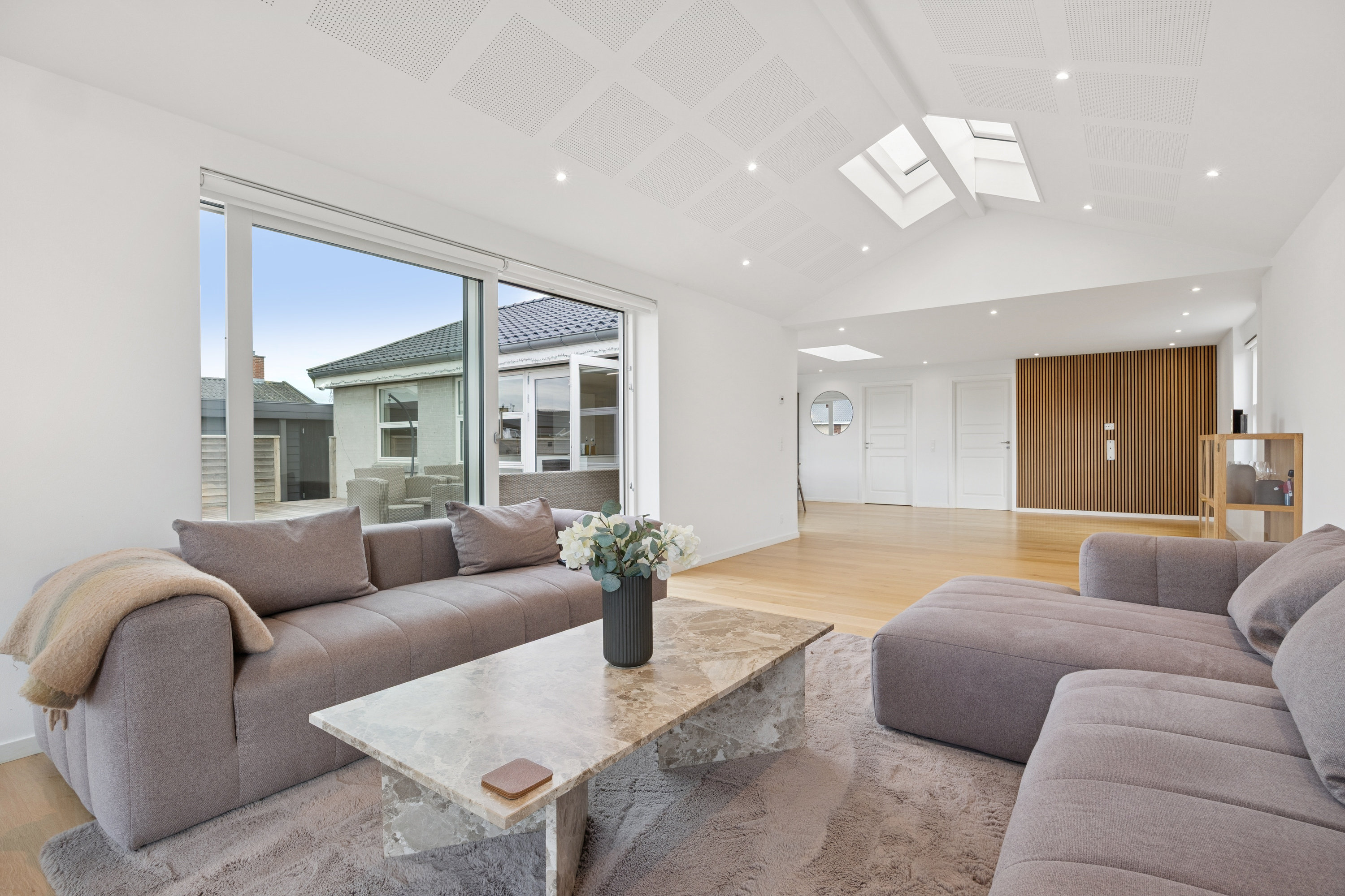 Fremhævet stue billede i fuldskærmstilstand. Billede af Belsager 54, 2670 Greve