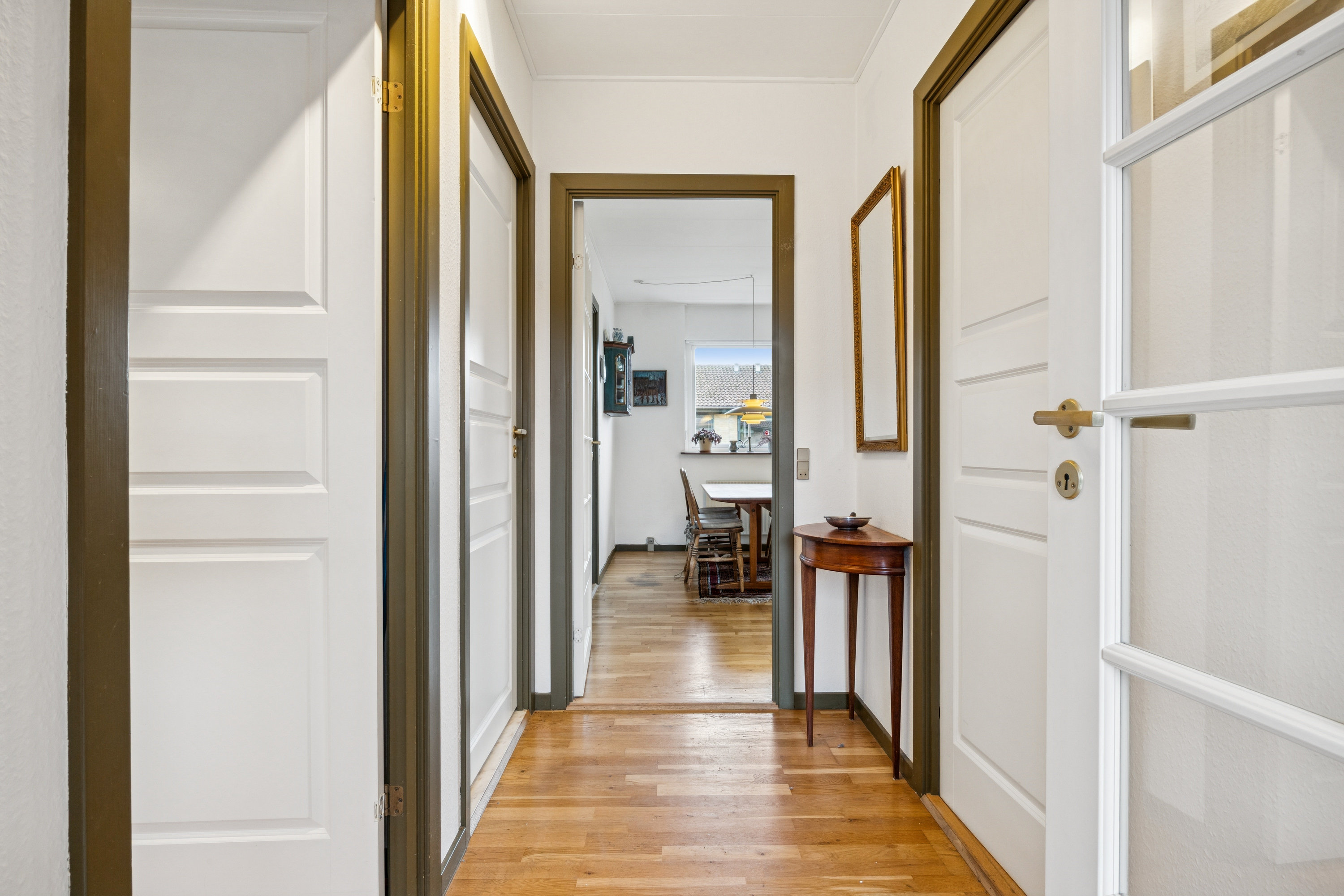 Fremhævet gang billede i fuldskærmstilstand. Billede af Grønnegården 612B, 2670 Greve