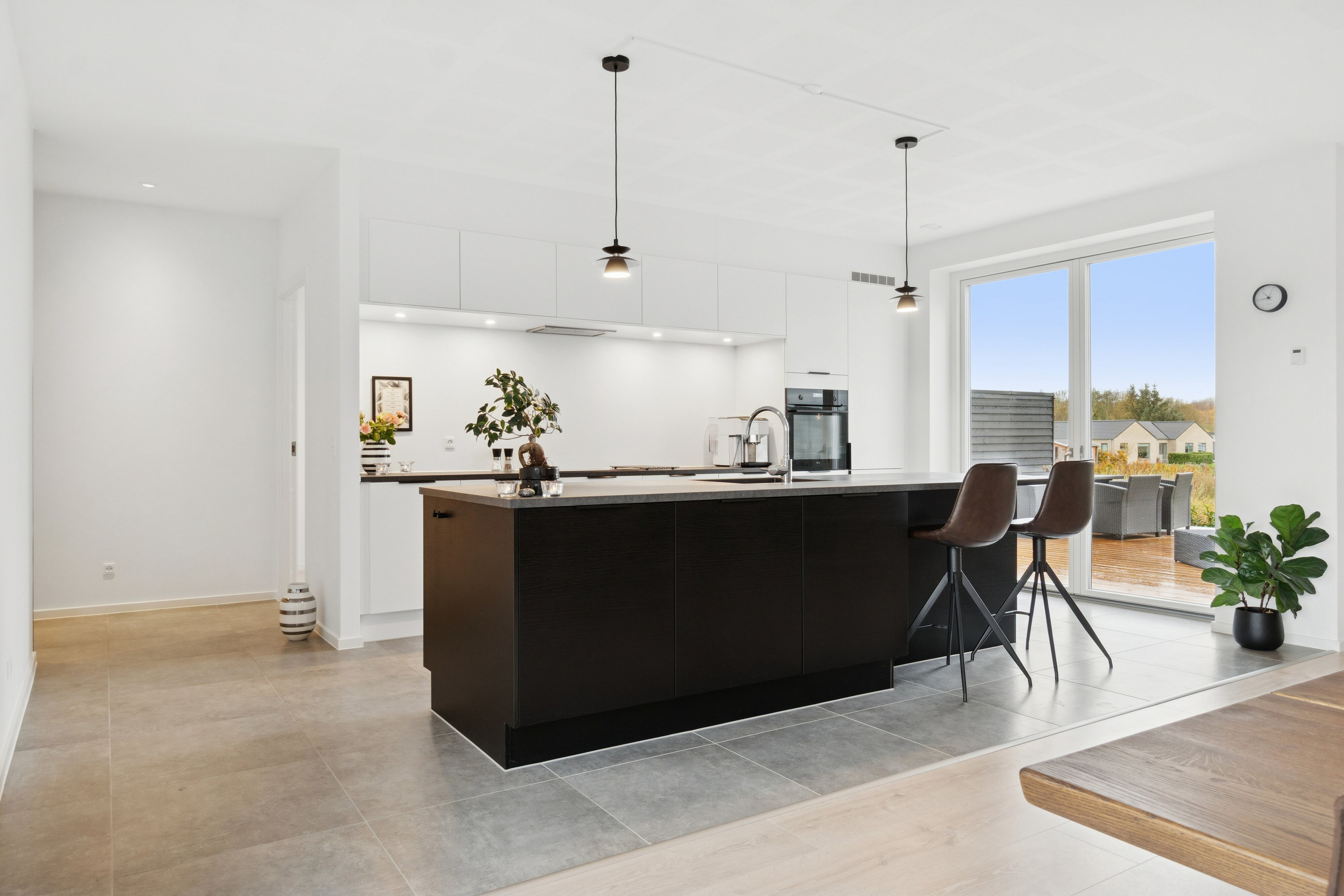 Fremhævet køkken billede i fuldskærmstilstand. Billede af Klosterlunden 183, 4700 Næstved