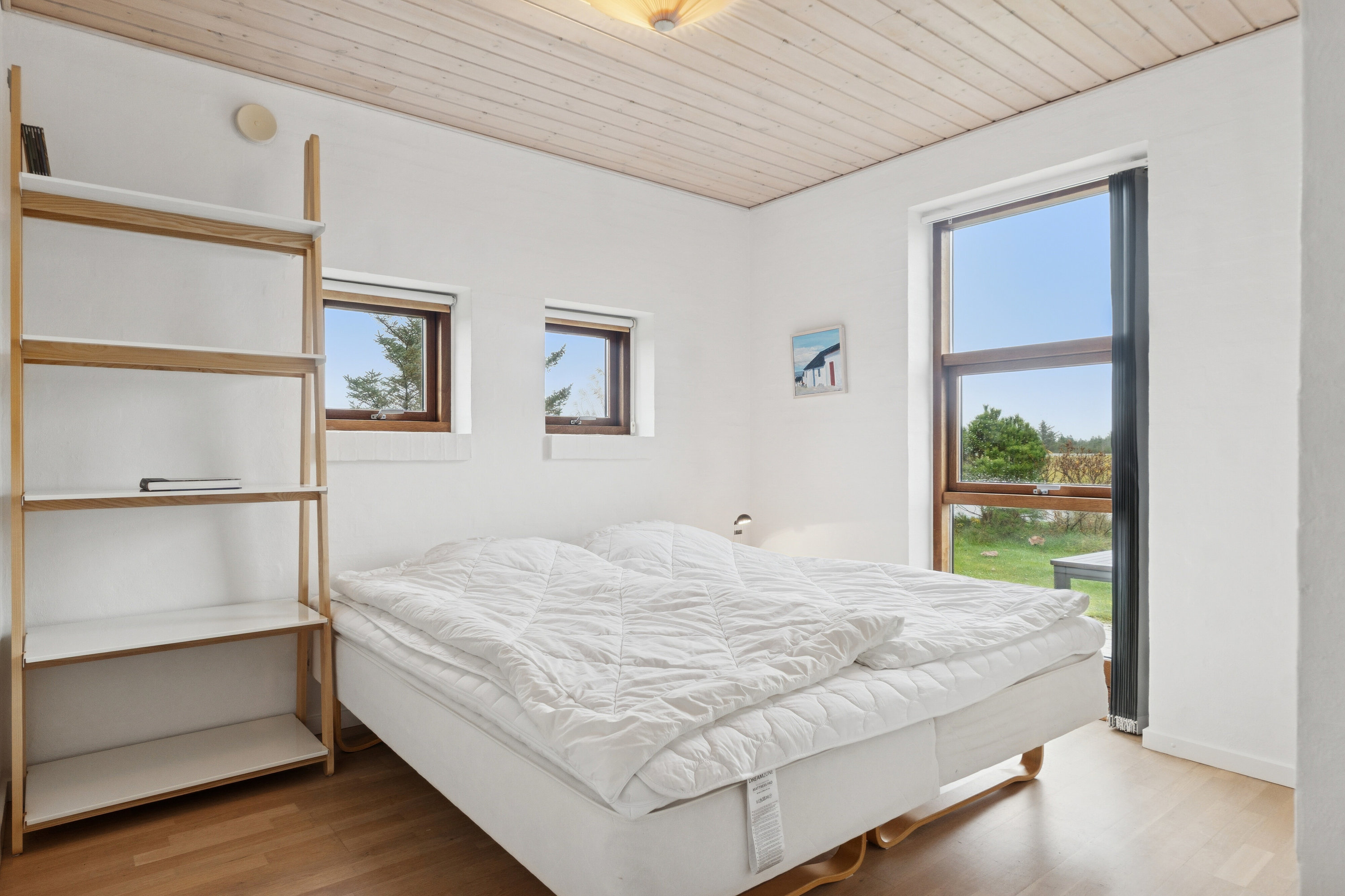 Fremhævet soveværelse billede i fuldskærmstilstand. Billede af Niels Juels Vej 41, Stenbjerg, 7752 Snedsted