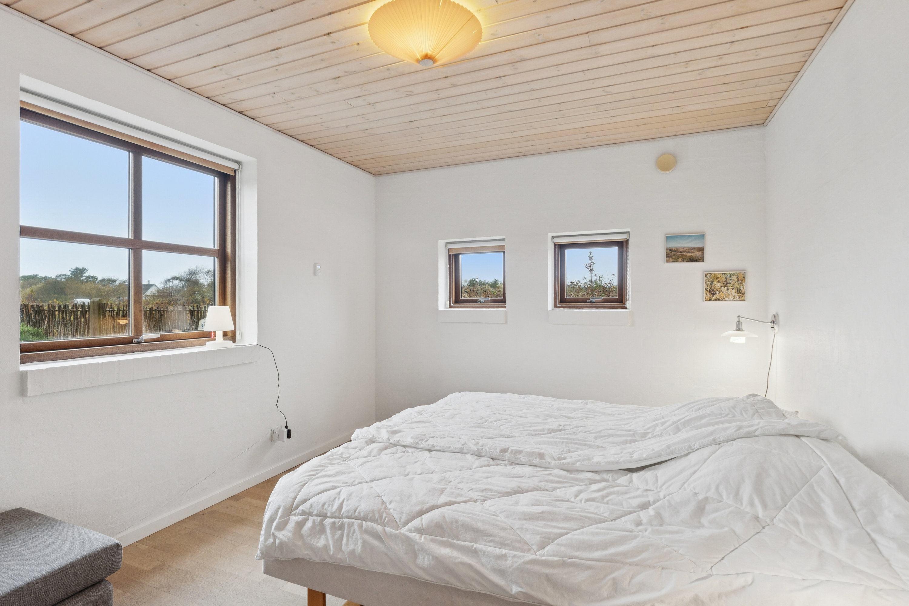 Fremhævet soveværelse billede i fuldskærmstilstand. Billede af Niels Juels Vej 41, Stenbjerg, 7752 Snedsted