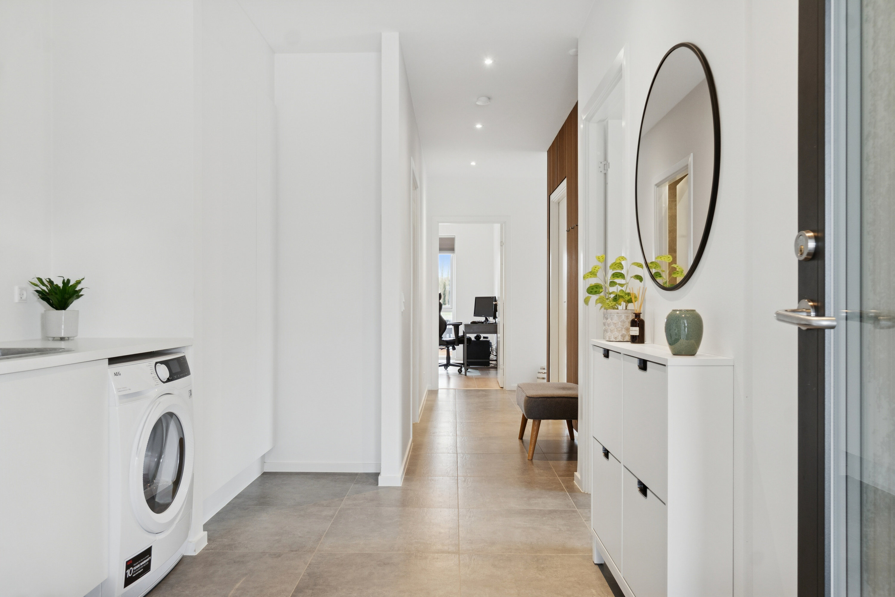 Fremhævet entre billede i fuldskærmstilstand. Billede af Klosterlunden 183, 4700 Næstved