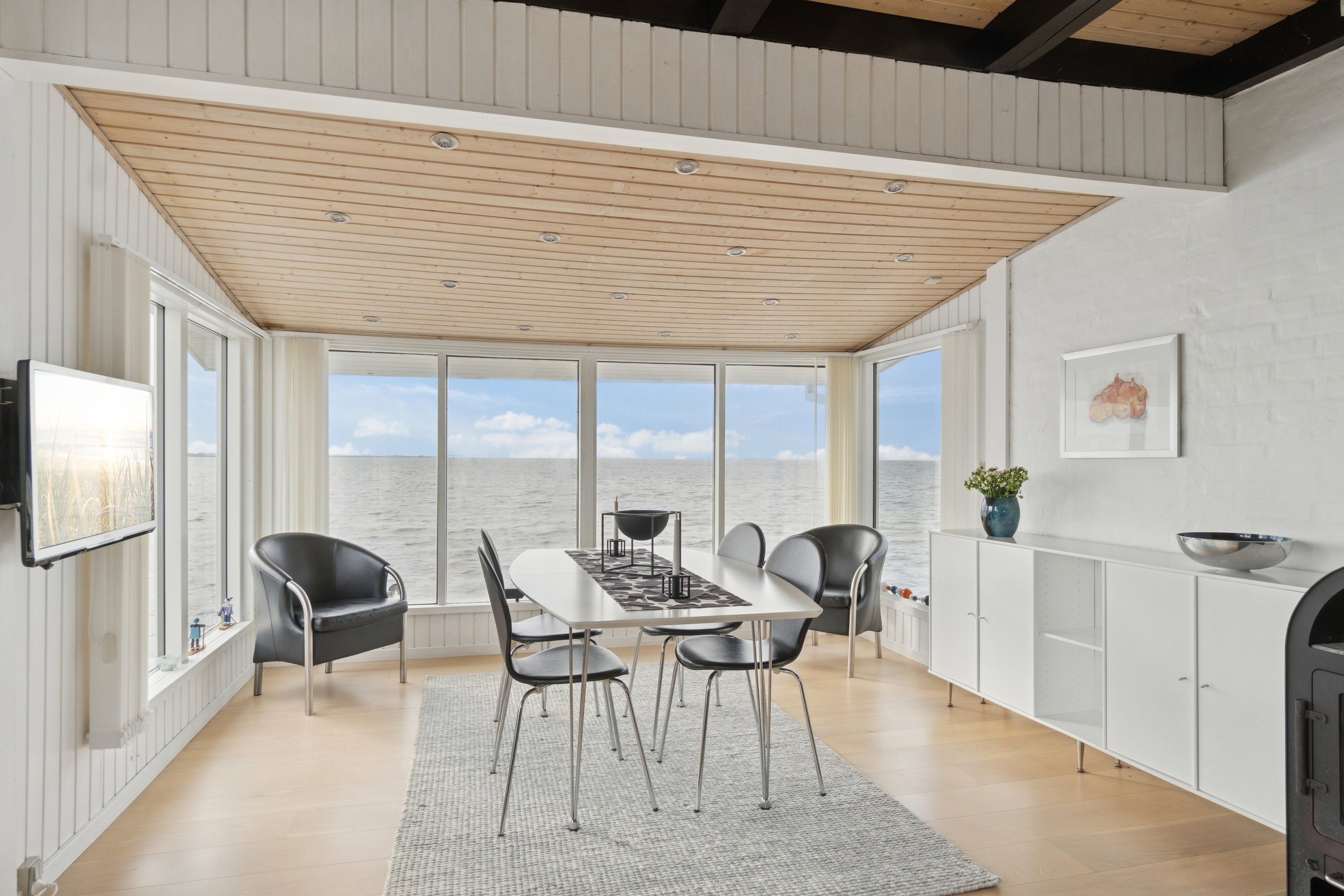 Fremhævet spisestue billede i fuldskærmstilstand. Billede af Klinten 2, 4200 Slagelse