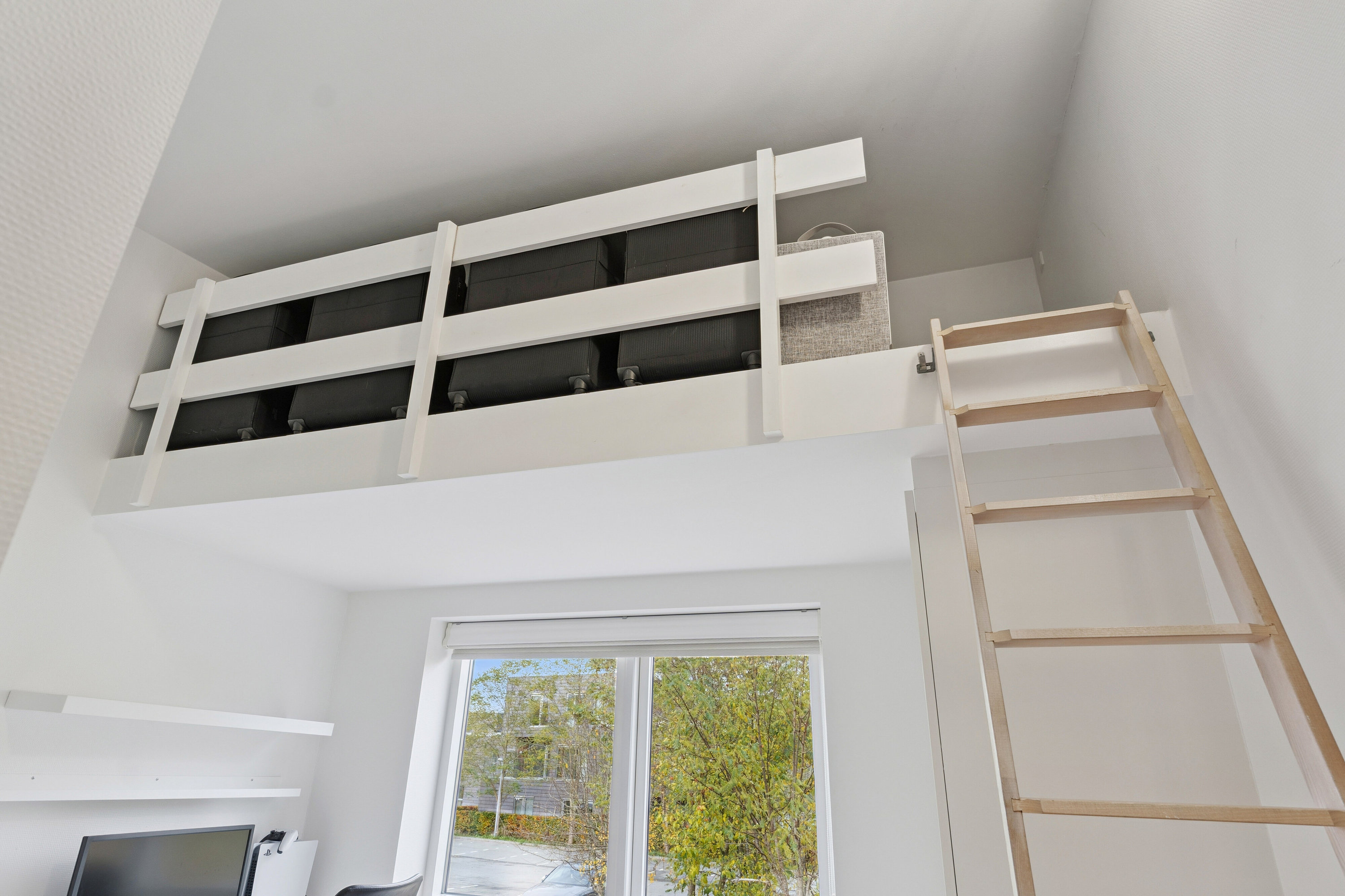 Fremhævet indendørs billede i fuldskærmstilstand. Billede af Robinievej 91, 2620 Albertslund