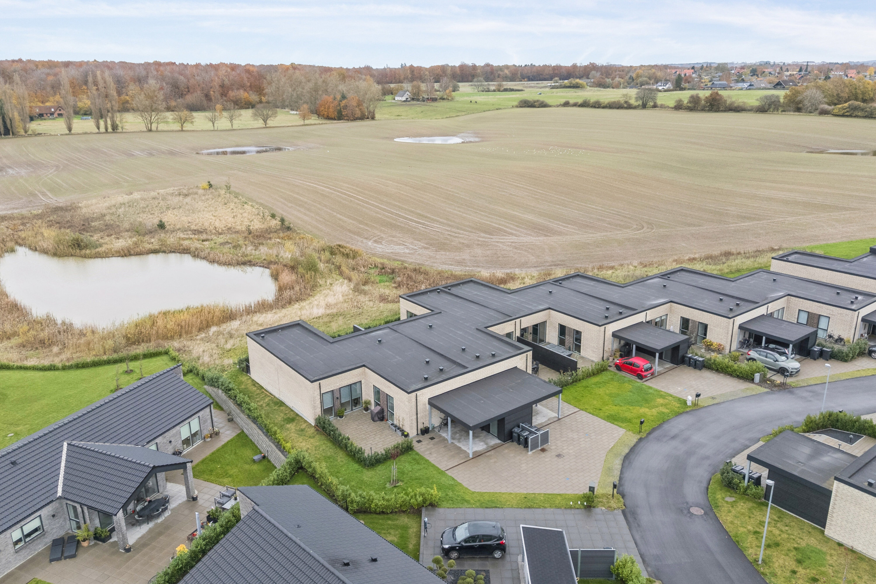 Fremhævet luftfoto billede i fuldskærmstilstand. Billede af Klosterlunden 183, 4700 Næstved