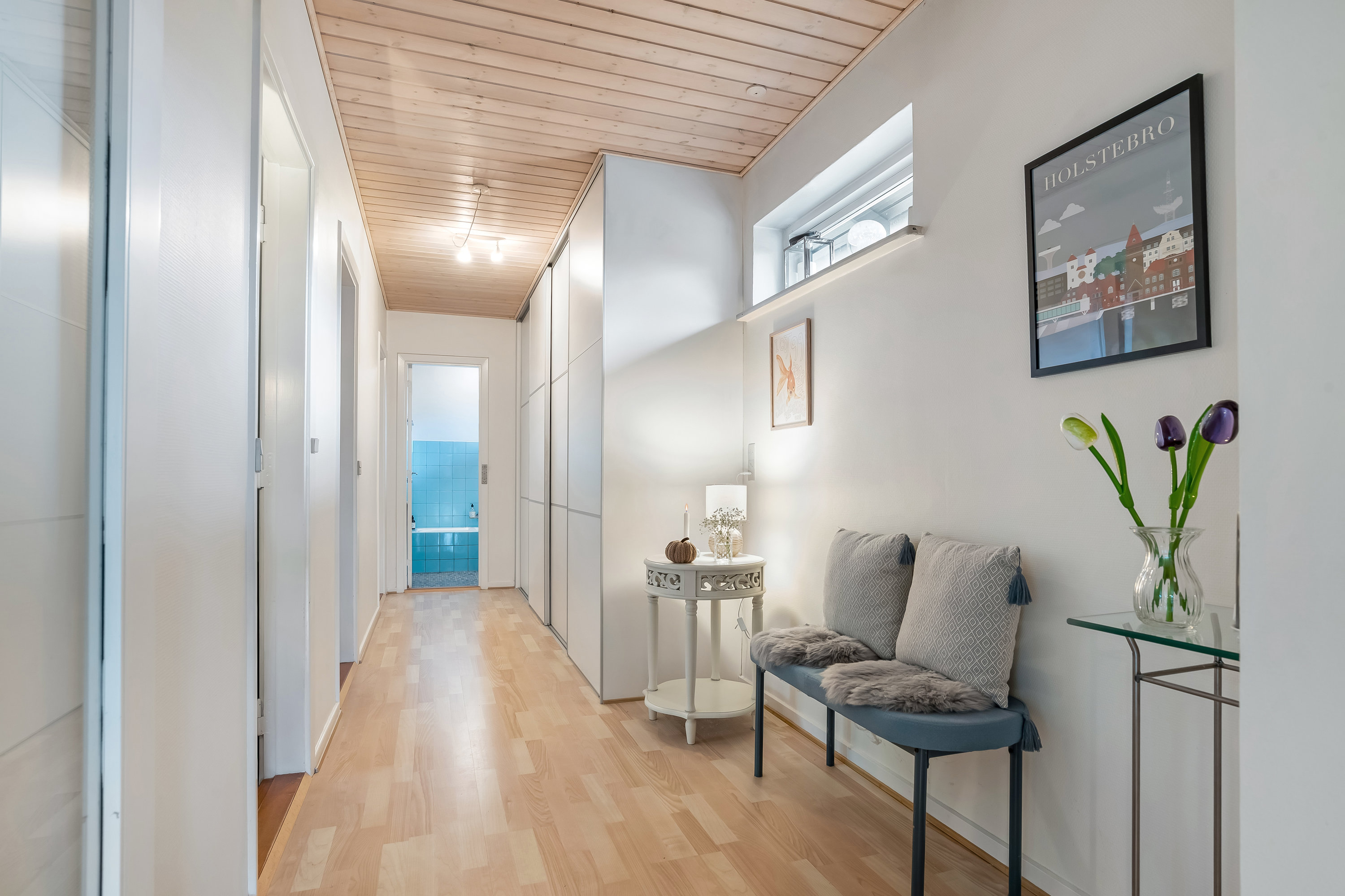 Fremhævet gang billede i fuldskærmstilstand. Billede af Anemonevej 1, Mejdal, 7500 Holstebro