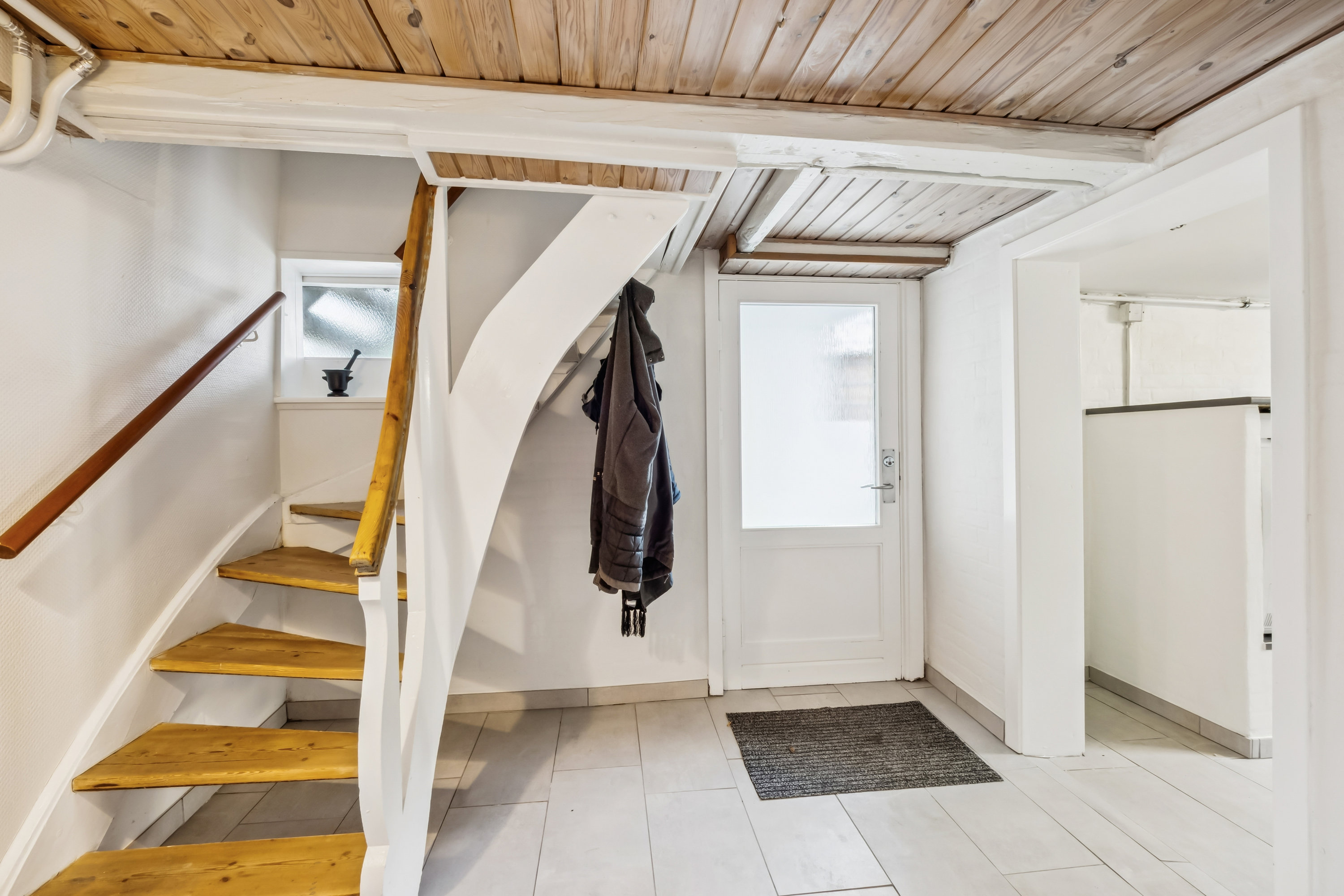 Fremhævet trappe billede i fuldskærmstilstand. Billede af Fyrvejen 17, 7900 Nykøbing M