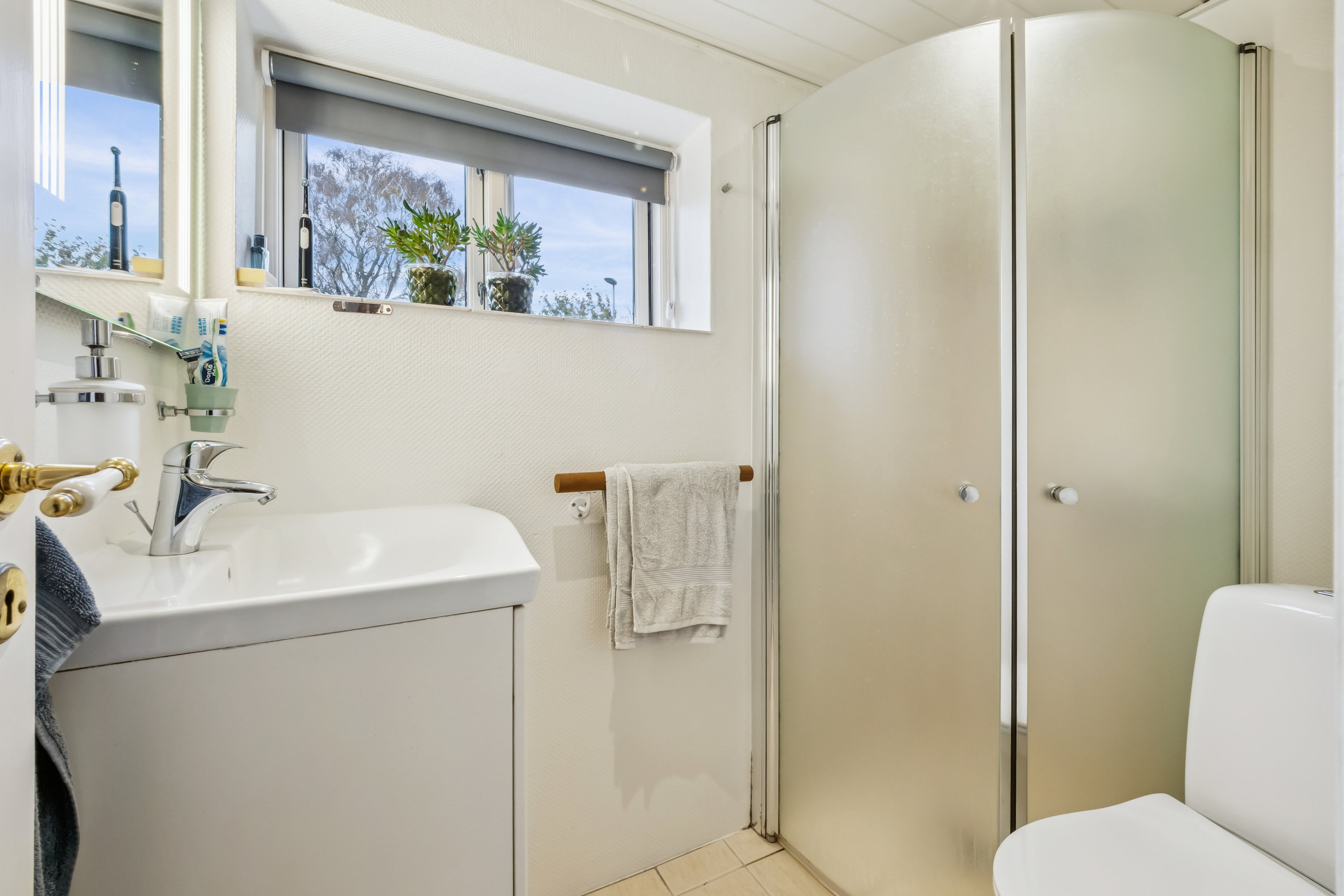 Fremhævet badeværelse billede i fuldskærmstilstand. Billede af Fyrvejen 17, 7900 Nykøbing M