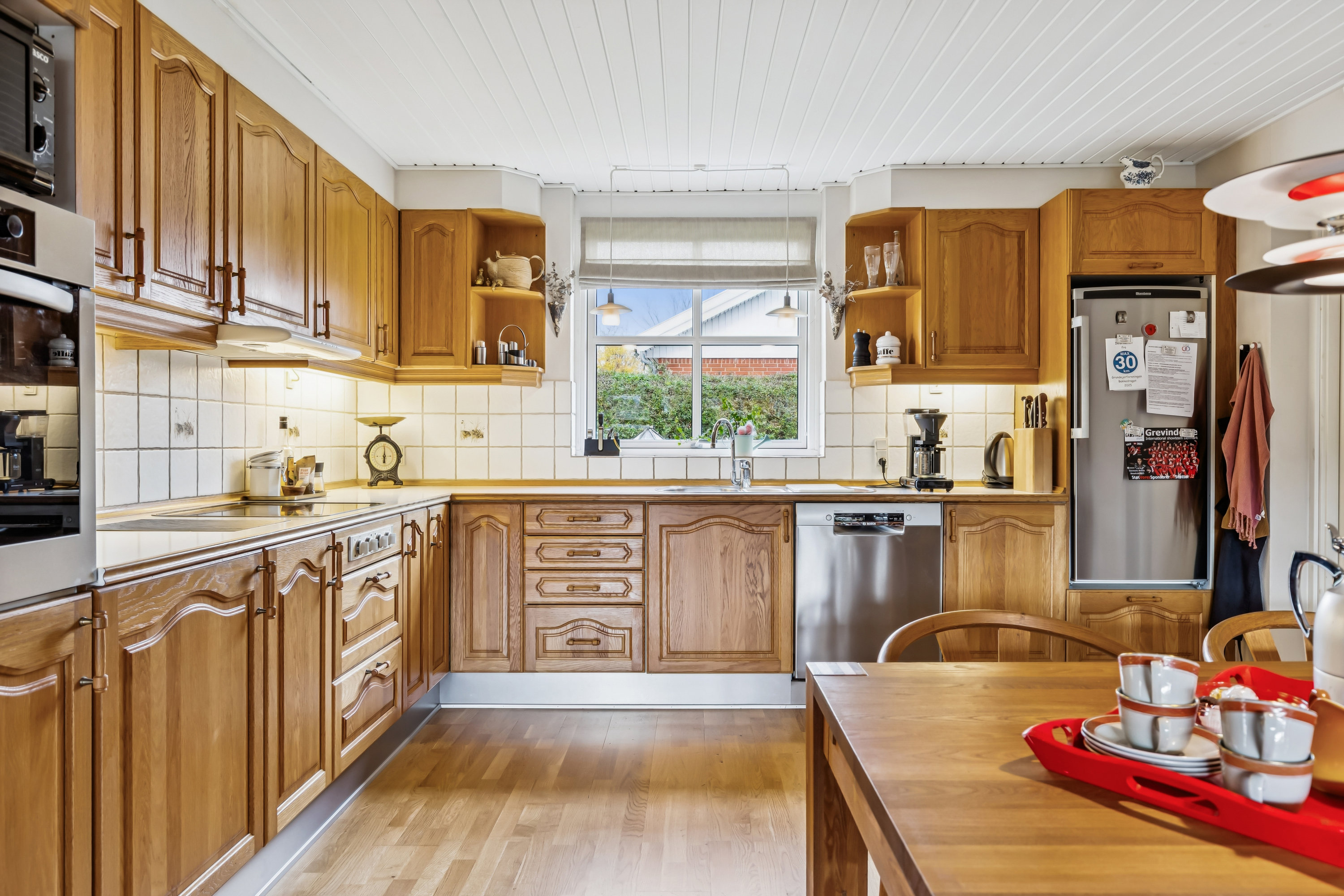 Fremhævet køkken billede i fuldskærmstilstand. Billede af Bakkedraget 18, 4534 Hørve