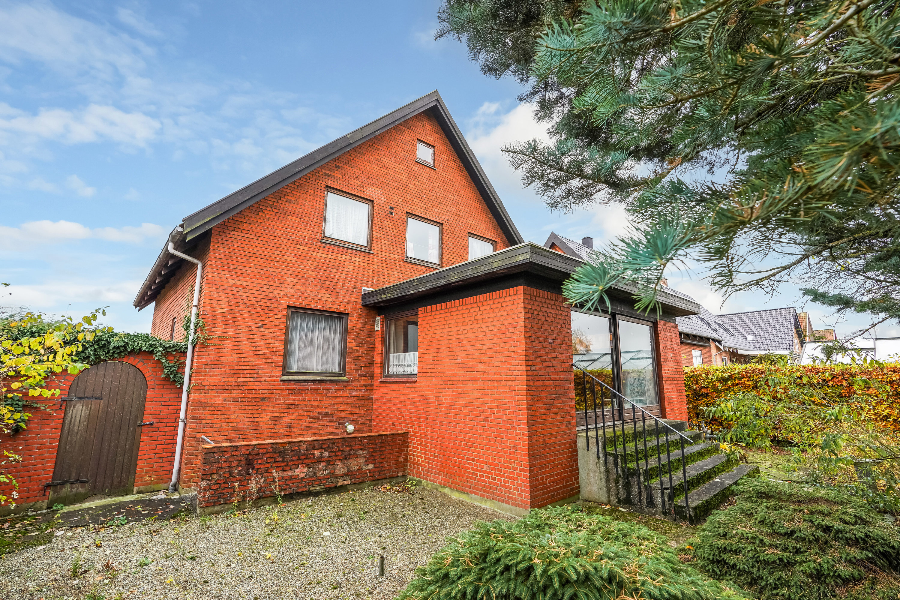 Miniaturebillede 1: ejendommen. Billede af Købkesvej 33, 5230 Odense M