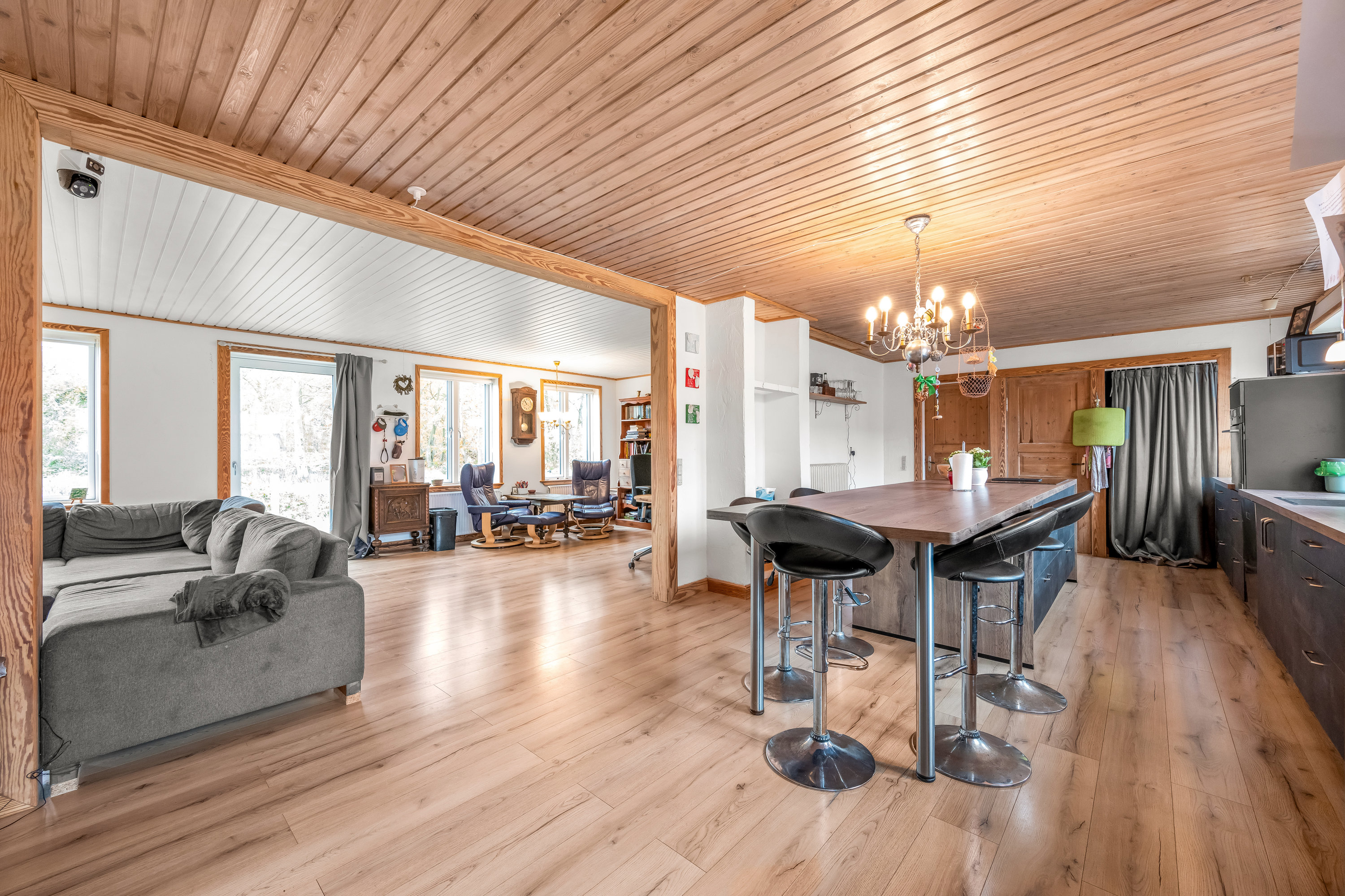 Fremhævet køkken billede i fuldskærmstilstand. Billede af Grimlundvej 2, Hoven, 6880 Tarm