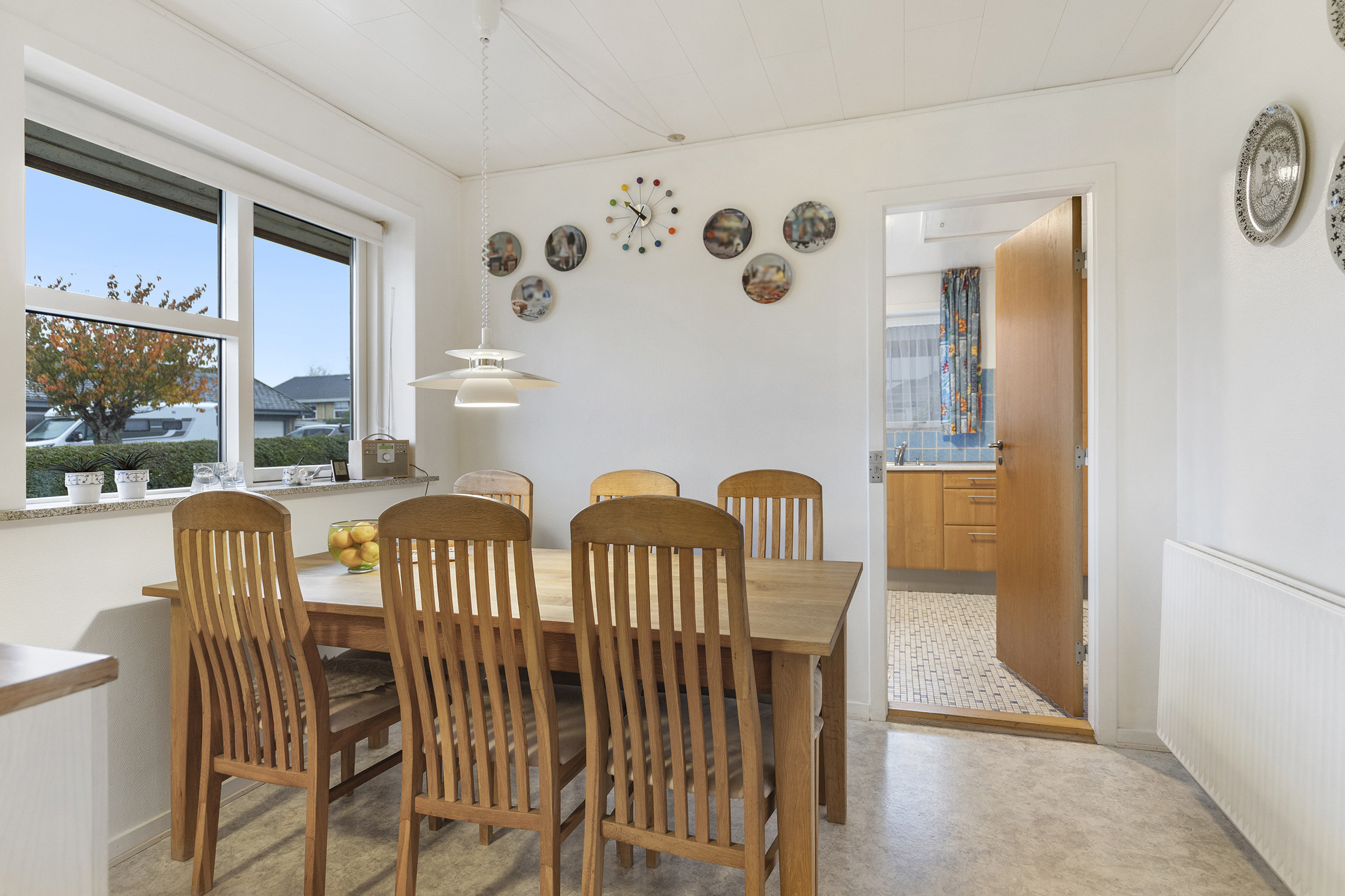 Fremhævet køkken billede i fuldskærmstilstand. Billede af Tornerosevej 6, 9700 Brønderslev