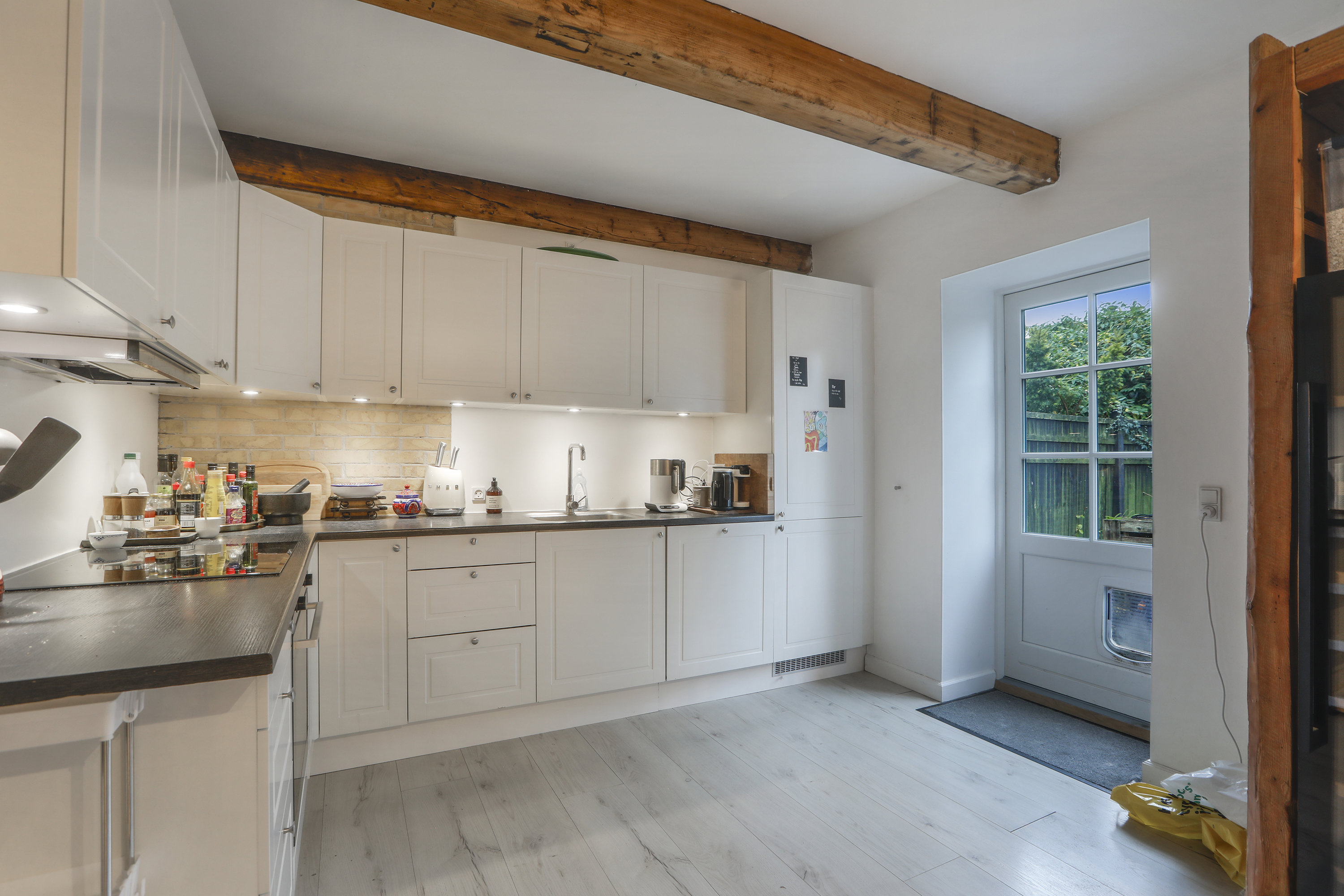 Fremhævet køkken billede i fuldskærmstilstand. Billede af Gl.Skovlundevej 8H, 2740 Skovlunde