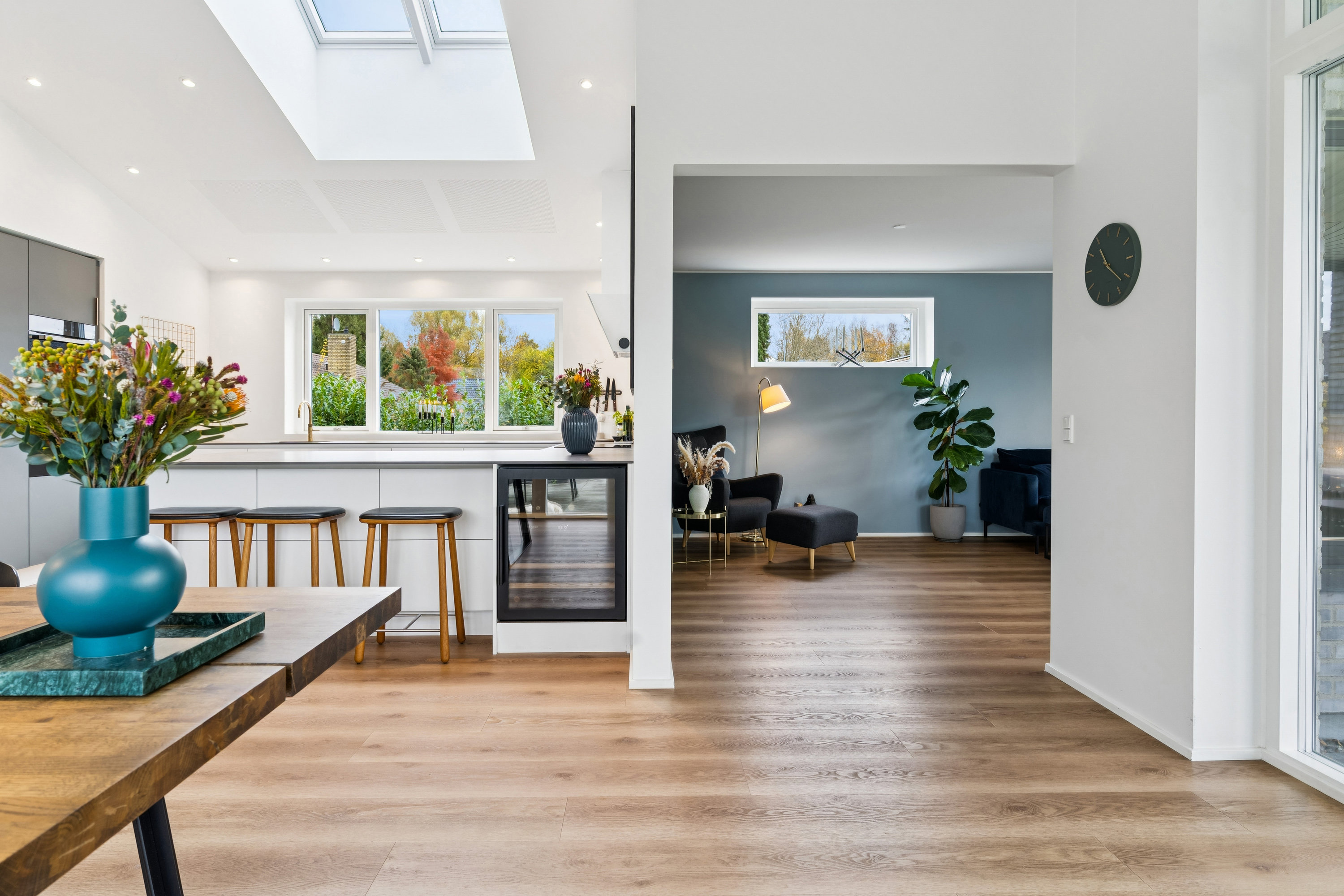 Fremhævet stue billede i fuldskærmstilstand. Billede af Rødpilevænget 5, 2880 Bagsværd