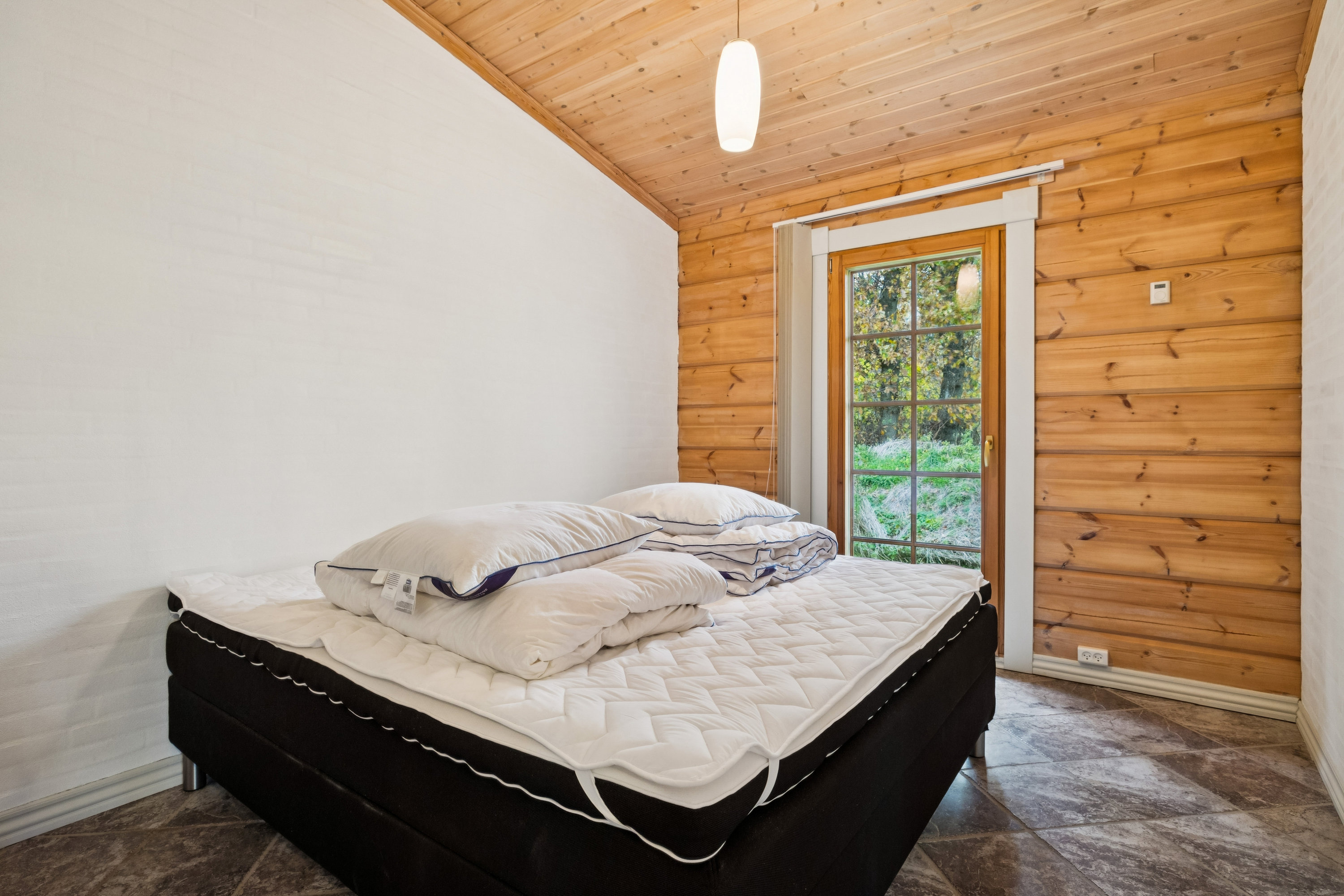 Fremhævet værelse billede i fuldskærmstilstand. Billede af Sletten 61, Odde, 9560 Hadsund