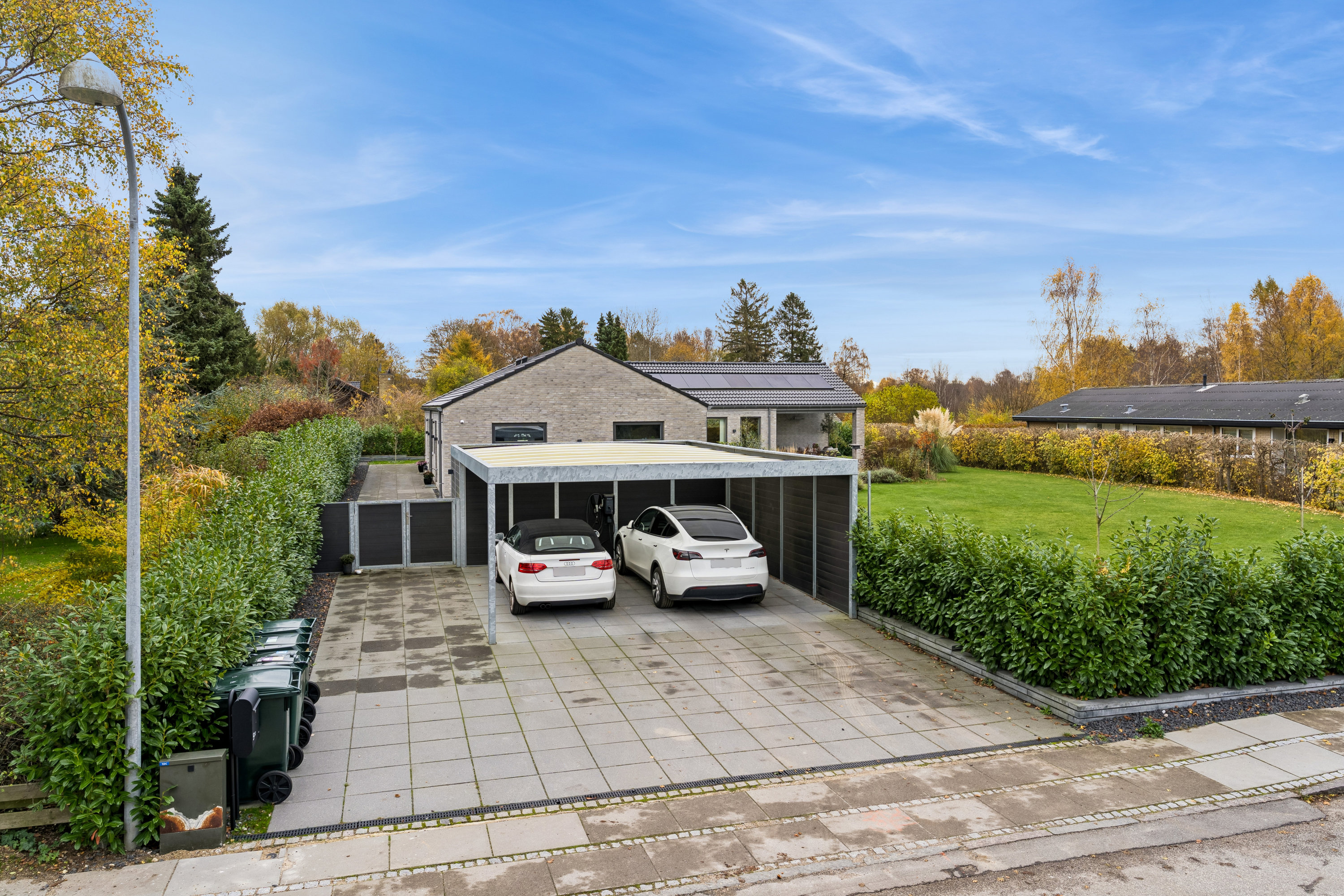 Fremhævet terrasse billede i fuldskærmstilstand. Billede af Rødpilevænget 5, 2880 Bagsværd