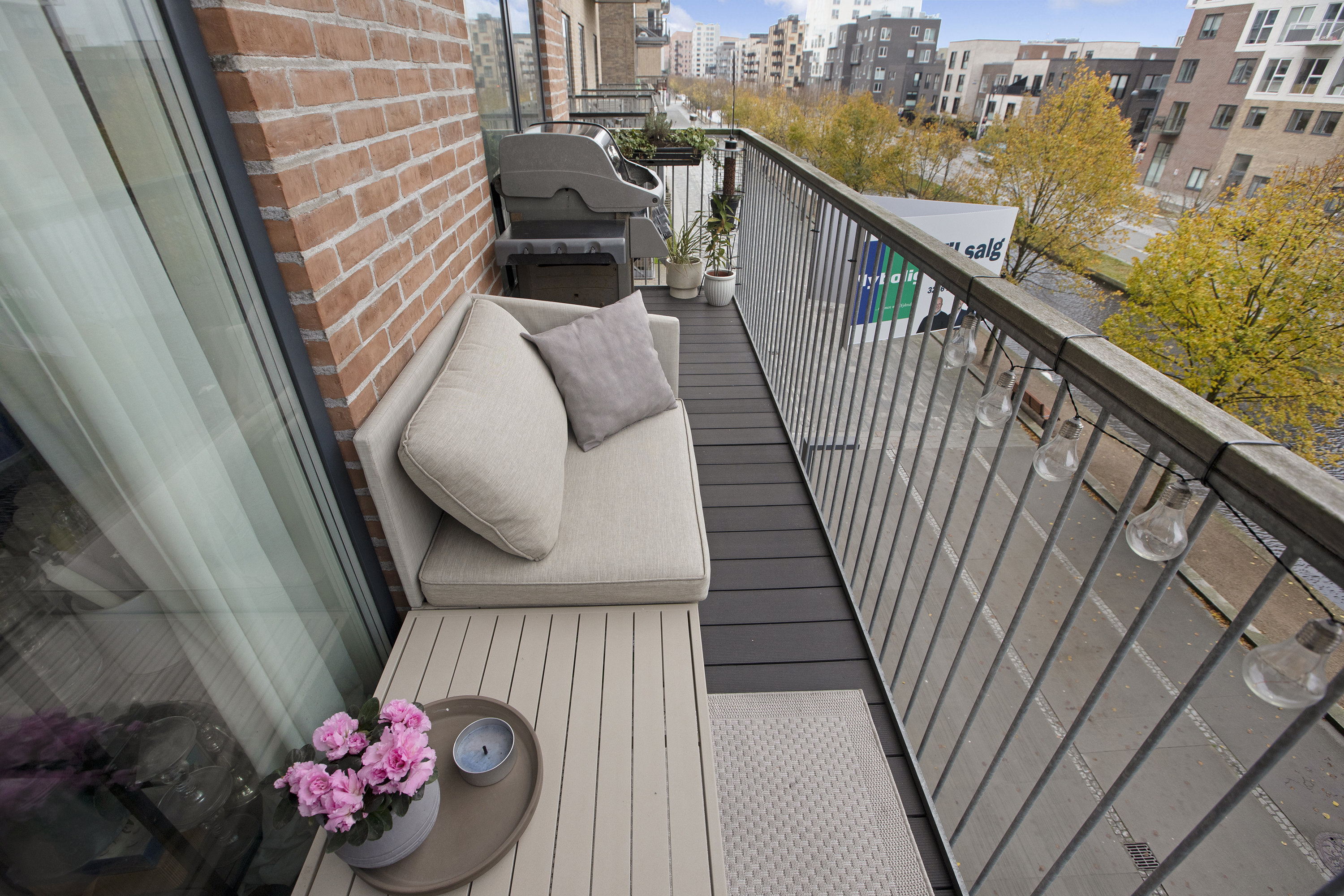 Miniaturebillede 1: . Billede af Robert Jacobsens Vej 1A, 2. tv., 2300 København S