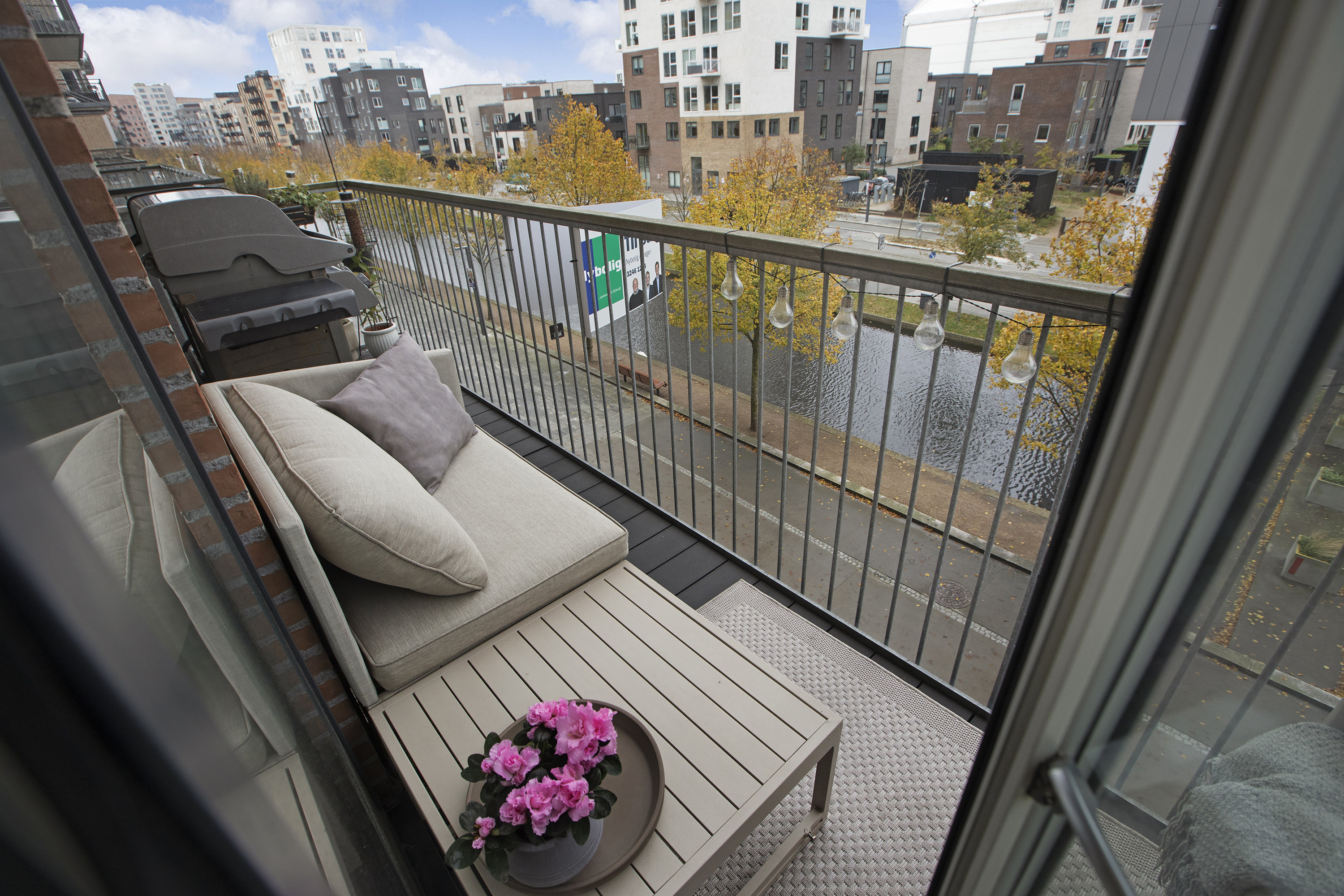 Fremhævet  billede i fuldskærmstilstand. Billede af Robert Jacobsens Vej 1A, 2. tv., 2300 København S