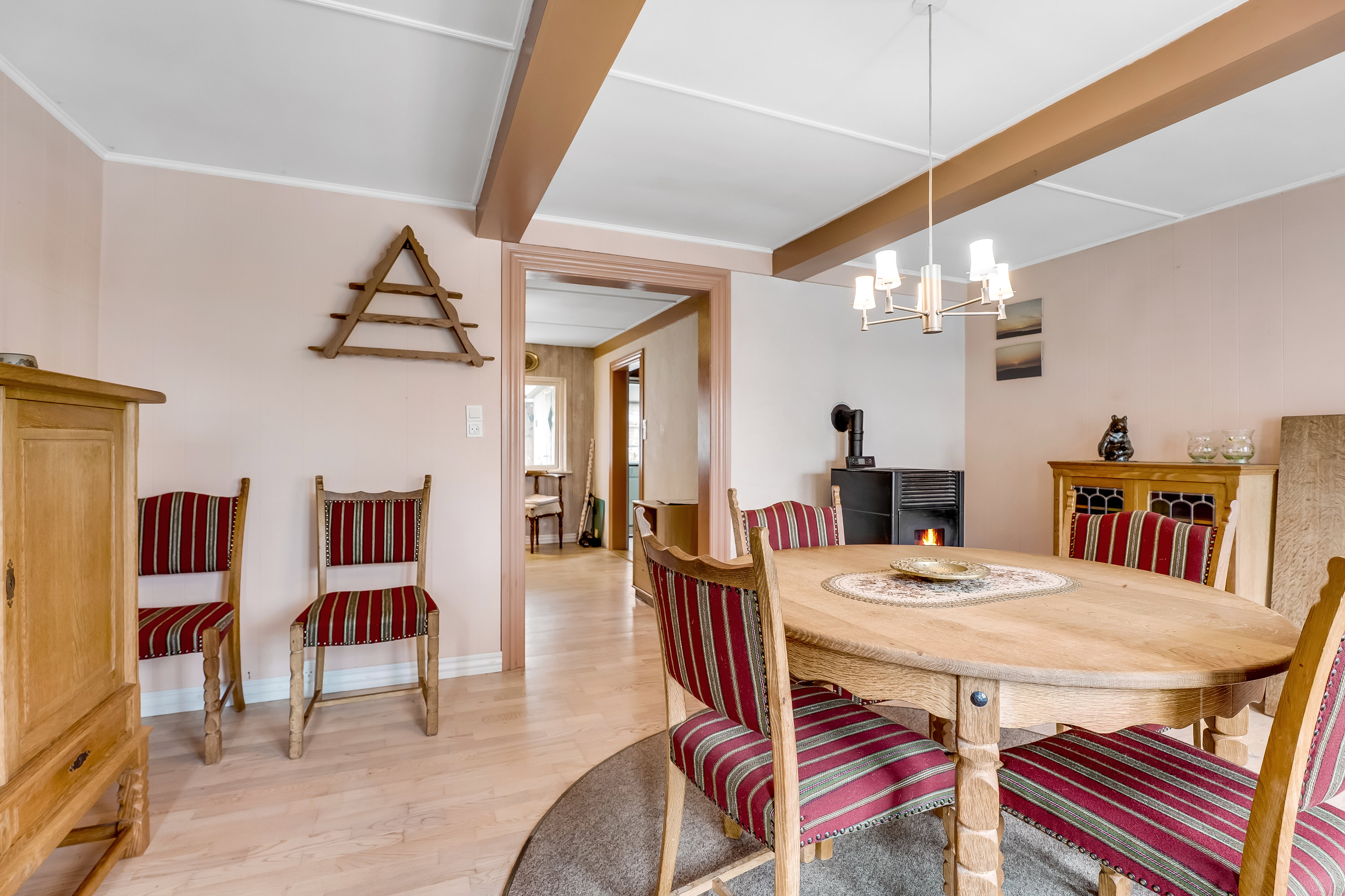 Fremhævet stue billede i fuldskærmstilstand. Billede af Åsmarkegade 6, 4941 Bandholm