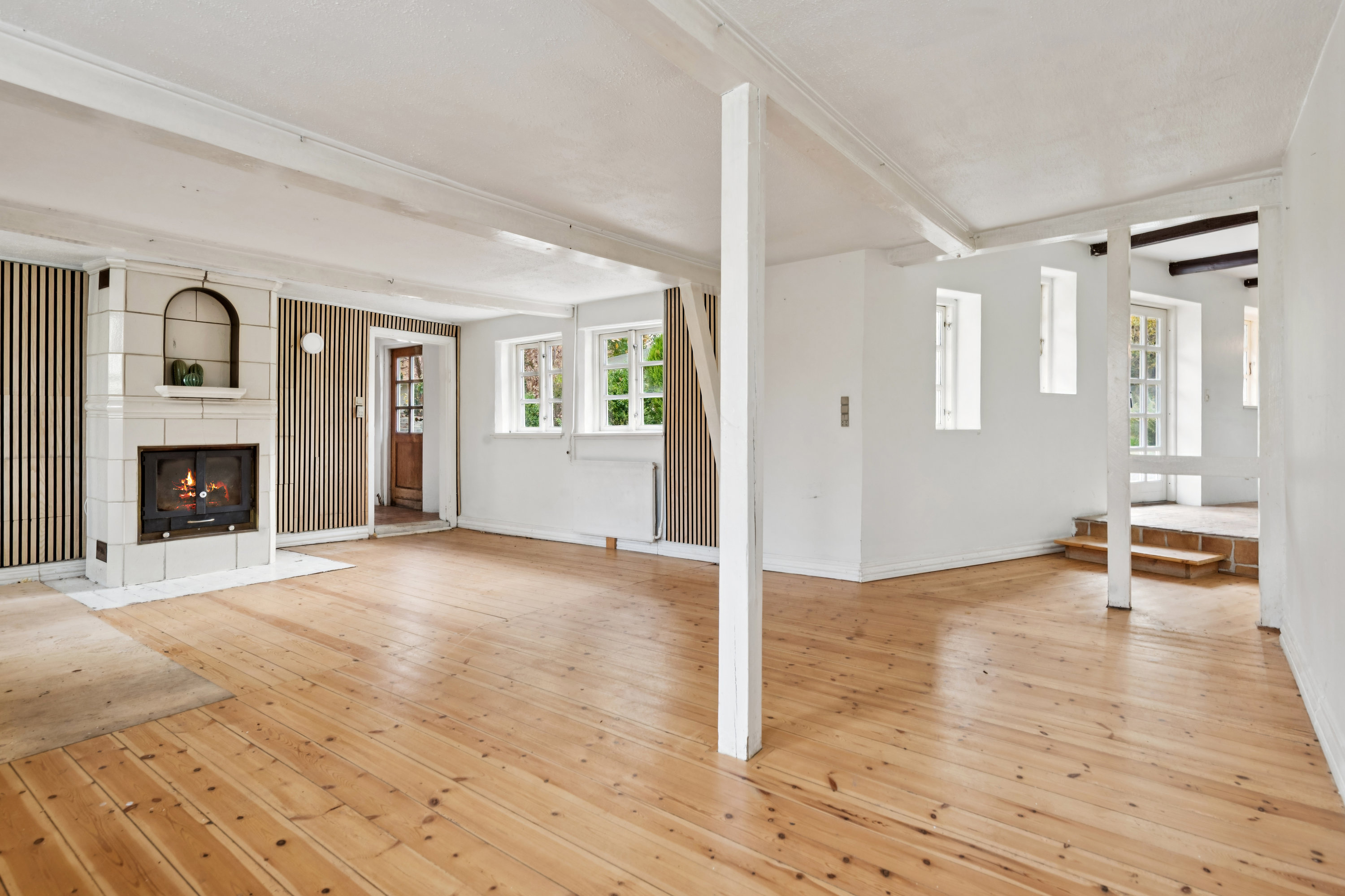 Miniaturebillede 2: stue. Billede af Nylandsvej 33, 2690 Karlslunde