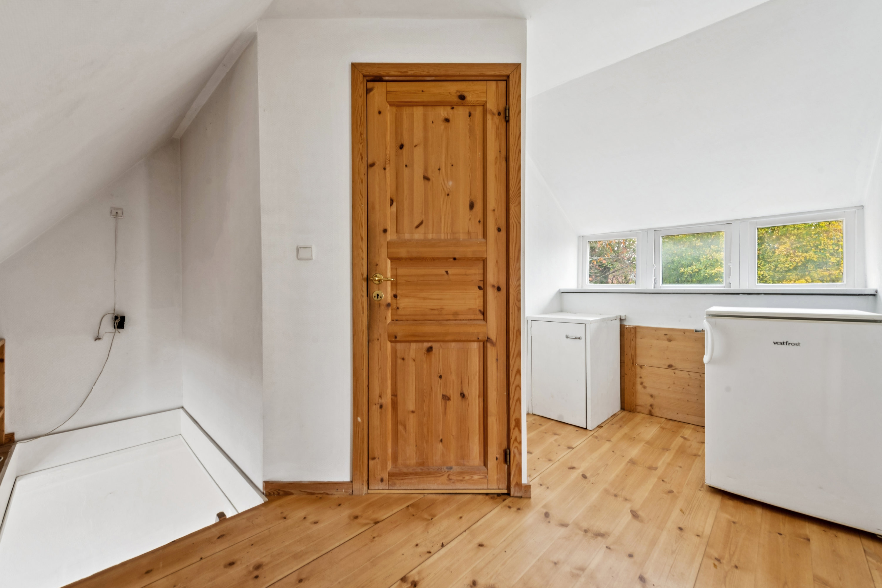 Fremhævet værelse billede i fuldskærmstilstand. Billede af Nylandsvej 33, 2690 Karlslunde