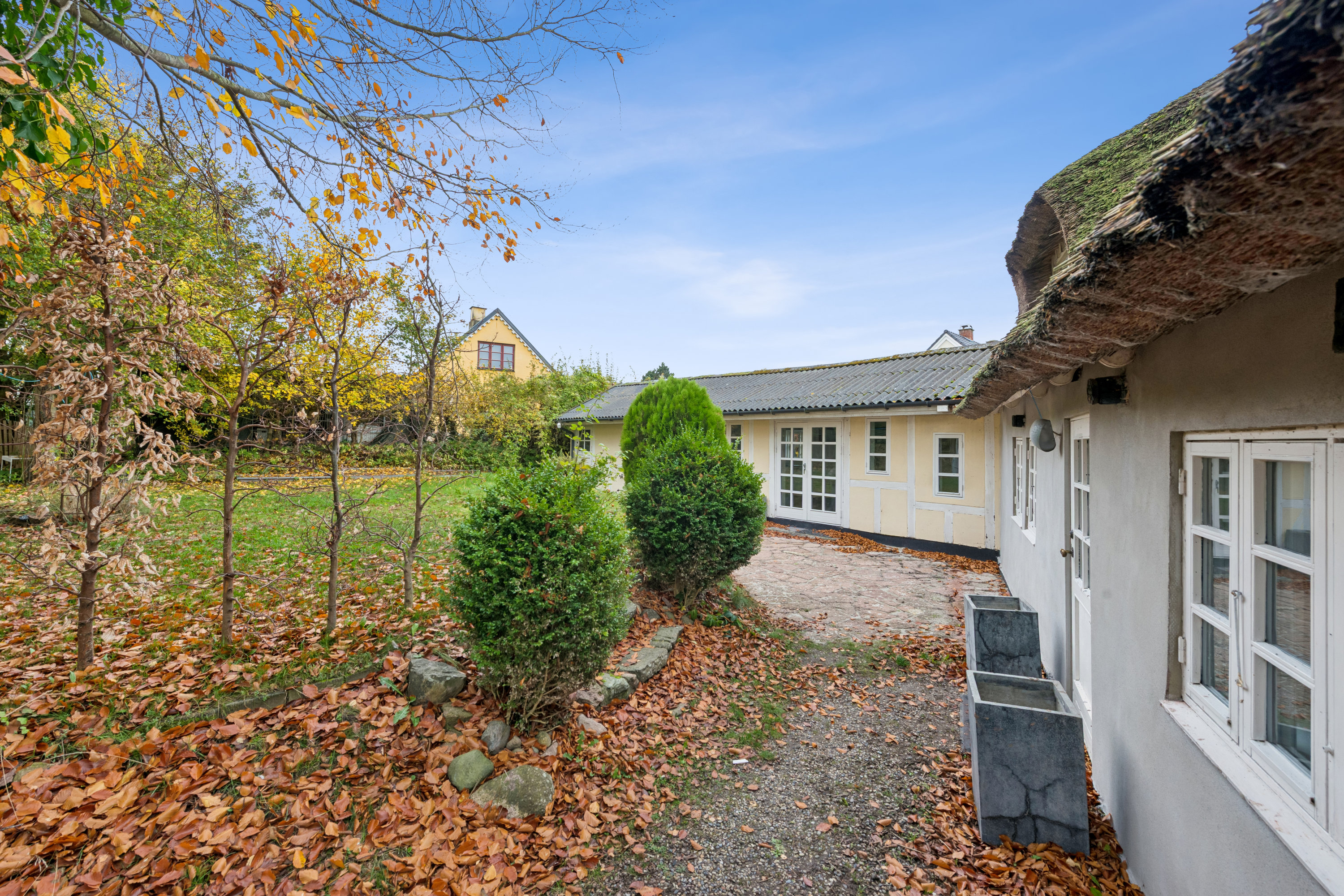 Fremhævet have billede i fuldskærmstilstand. Billede af Nylandsvej 33, 2690 Karlslunde