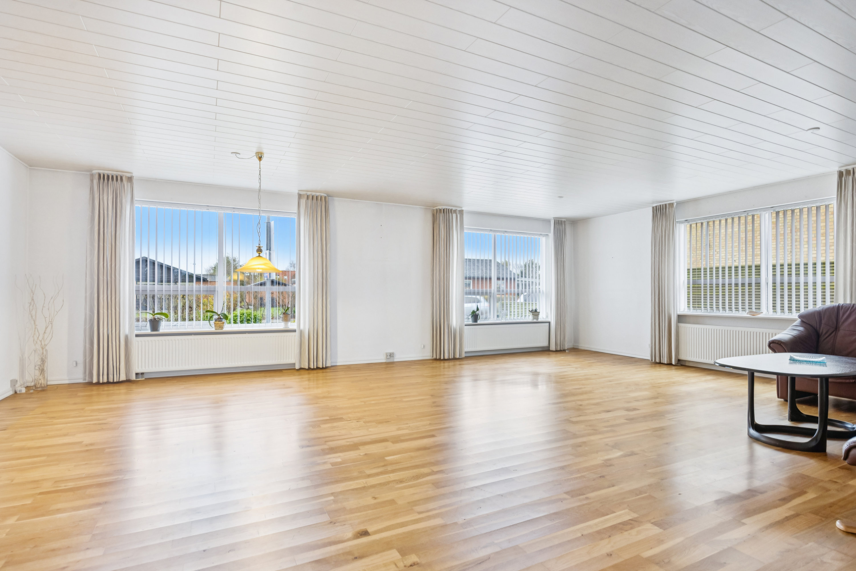 Fremhævet stue billede i fuldskærmstilstand. Billede af Løkkenvej 23, 9490 Pandrup