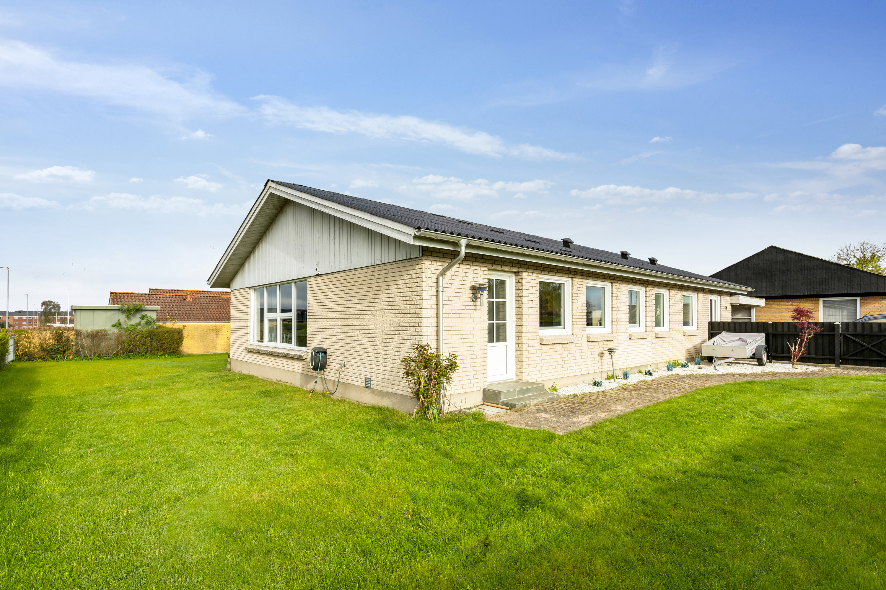 Fremhævet  billede i fuldskærmstilstand. Billede af Højris Alle 56, 7430 Ikast