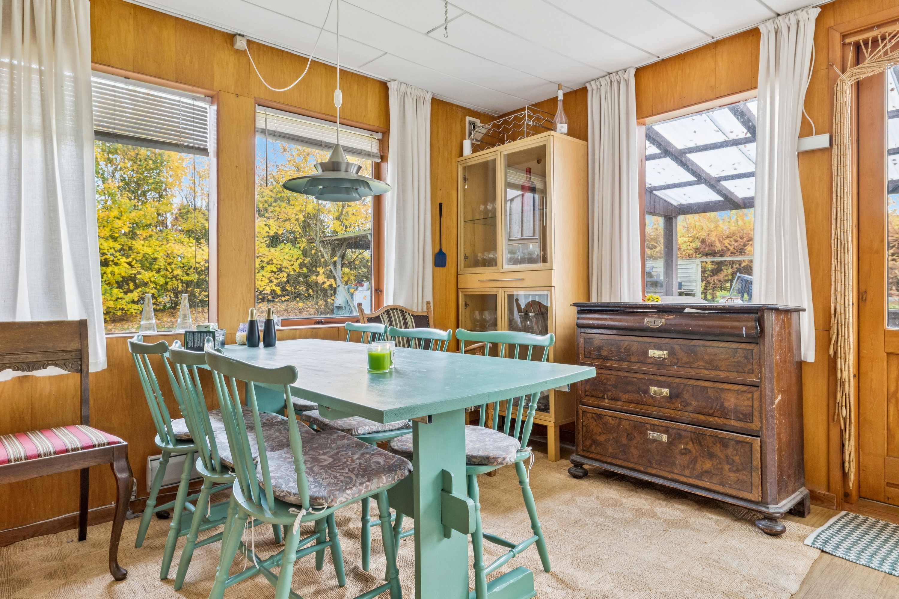 Fremhævet stue billede i fuldskærmstilstand. Billede af Hestehaven 7, Øster Hurup, 9560 Hadsund