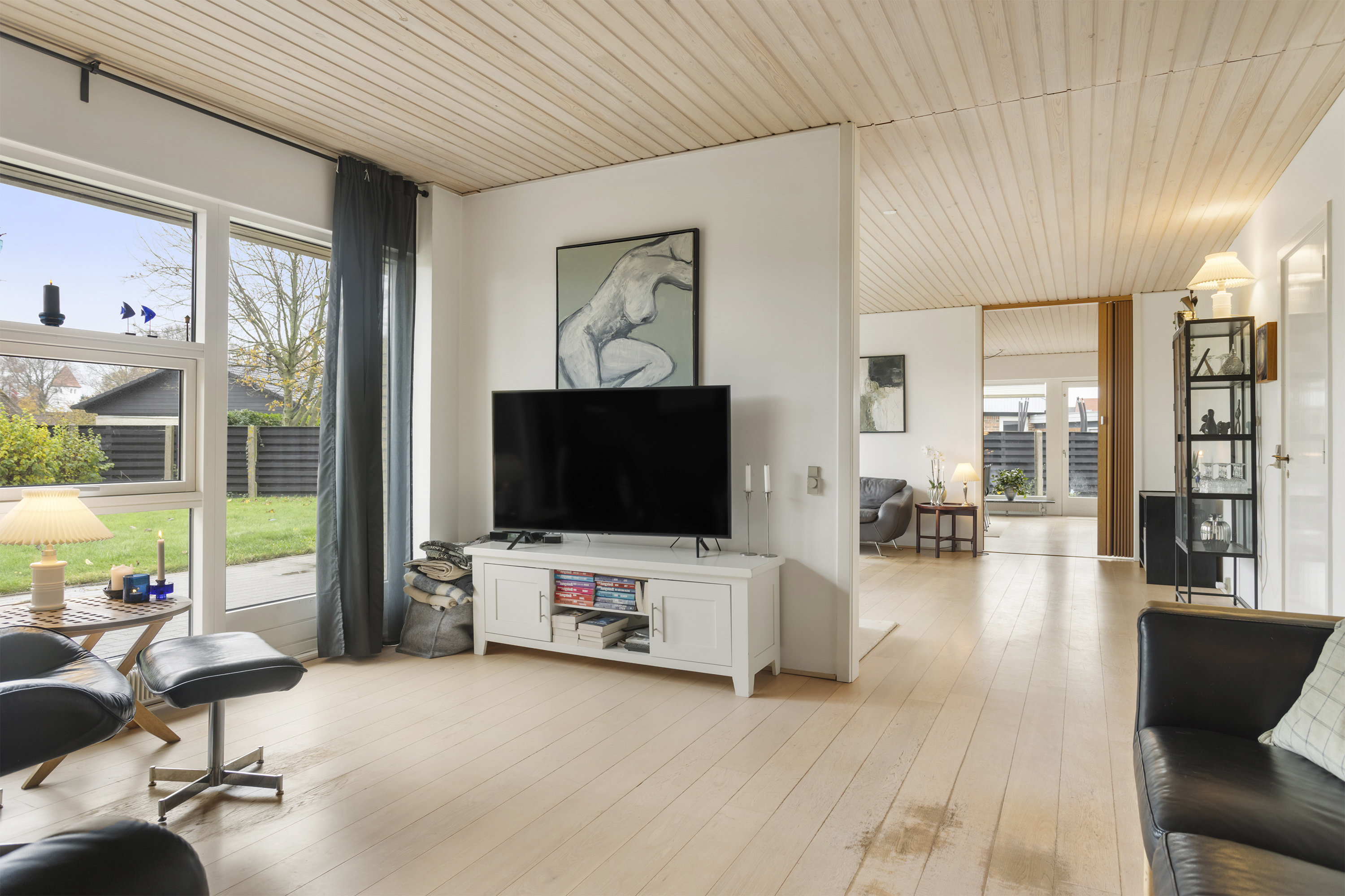 Fremhævet stue billede i fuldskærmstilstand. Billede af Uranienborgvej 18, 9900 Frederikshavn