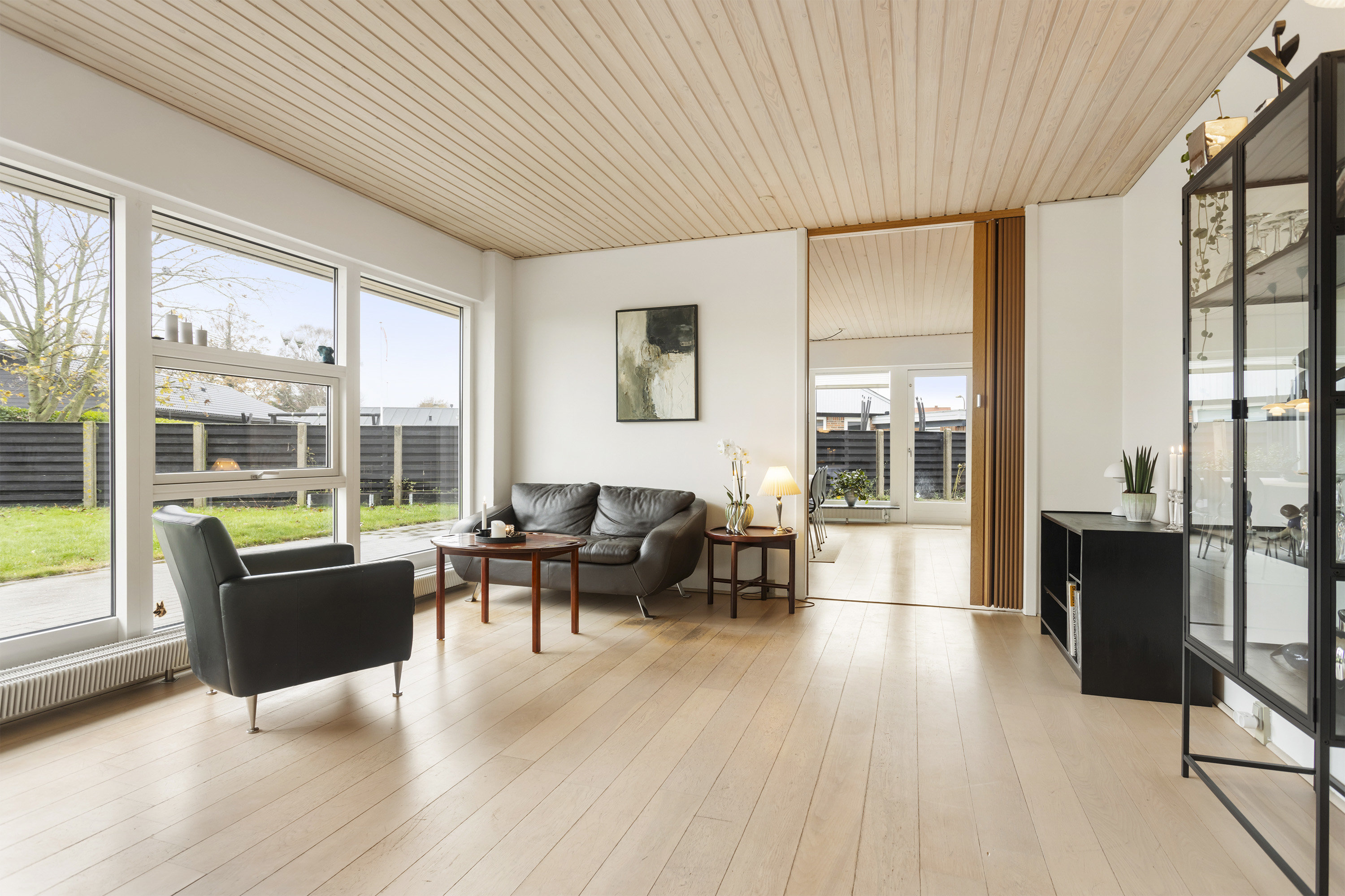 Fremhævet stue billede i fuldskærmstilstand. Billede af Uranienborgvej 18, 9900 Frederikshavn