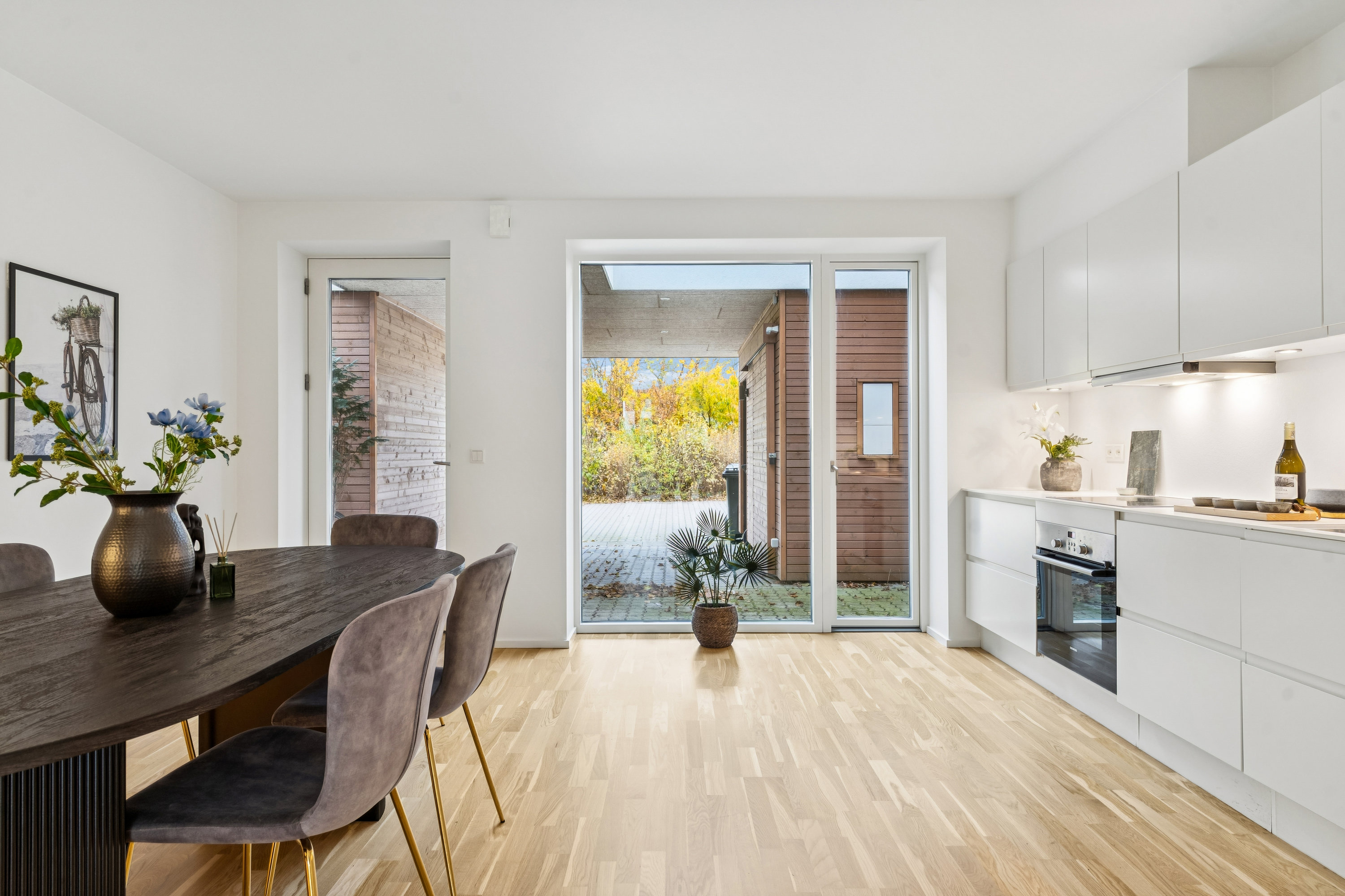 Fremhævet køkken billede i fuldskærmstilstand. Billede af Pinievej 48, 2880 Bagsværd