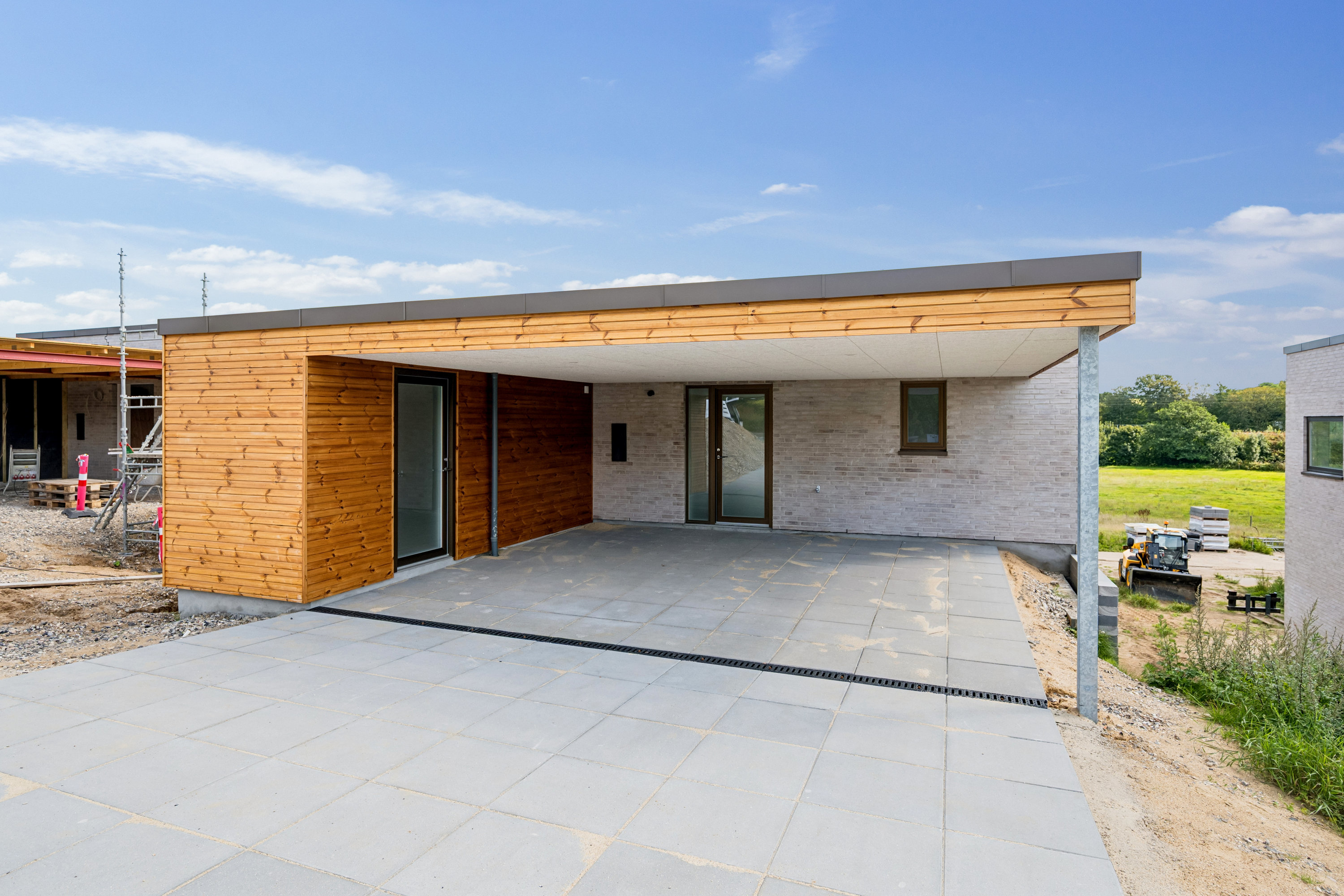 Fremhævet ejendom billede i fuldskærmstilstand. Billede af Holmebakken 2, 8382 Hinnerup