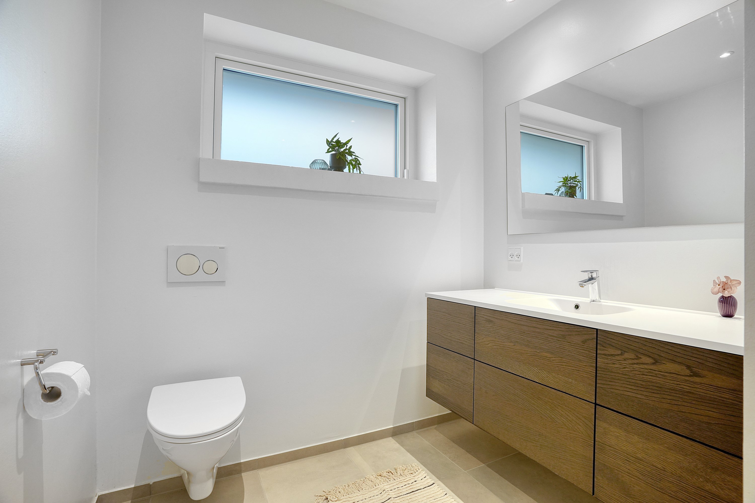 Fremhævet badeværelse billede i fuldskærmstilstand. Billede af Fjorddraget 4, 4300 Holbæk