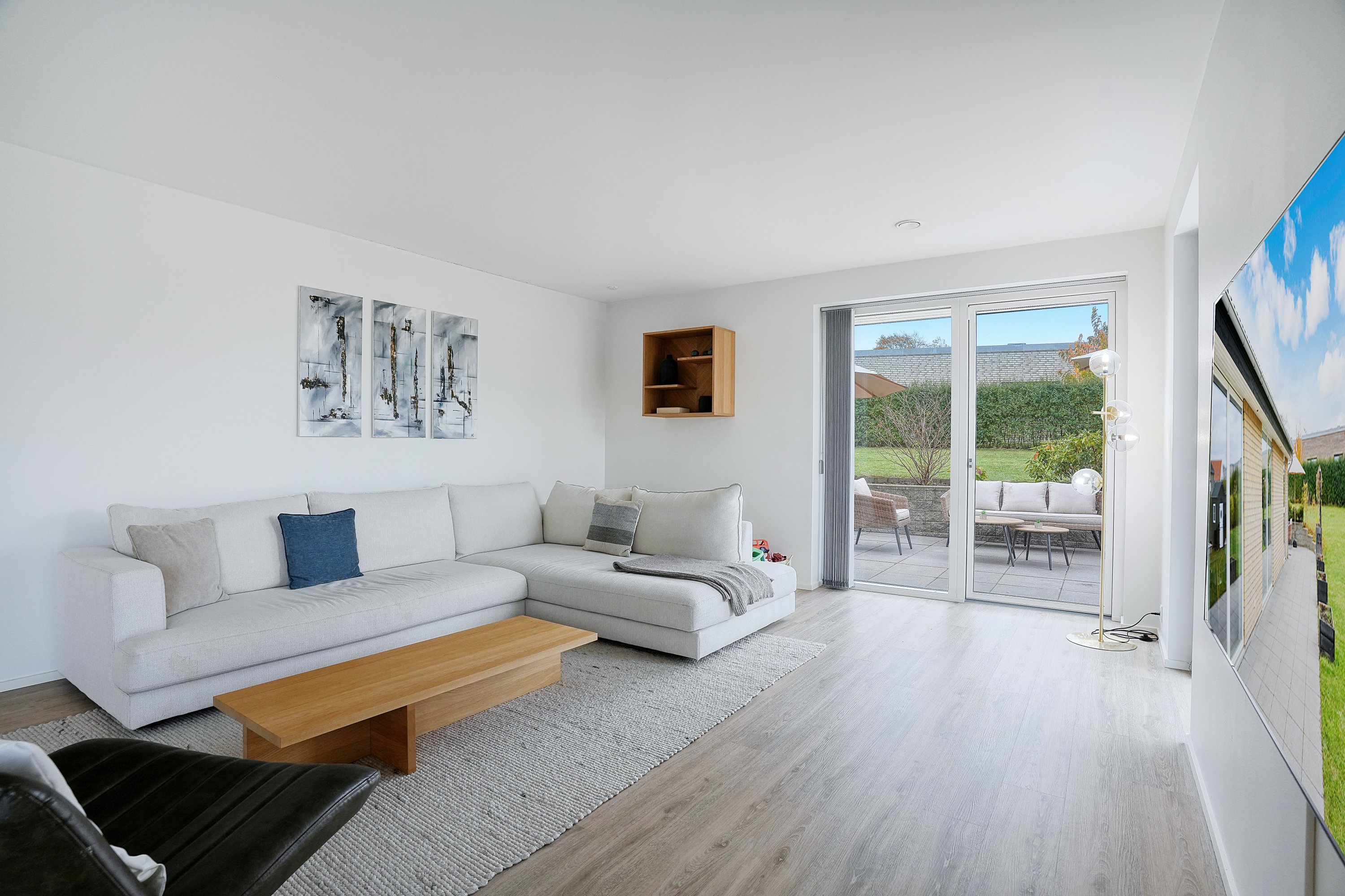 Fremhævet stue billede i fuldskærmstilstand. Billede af Fjorddraget 4, 4300 Holbæk