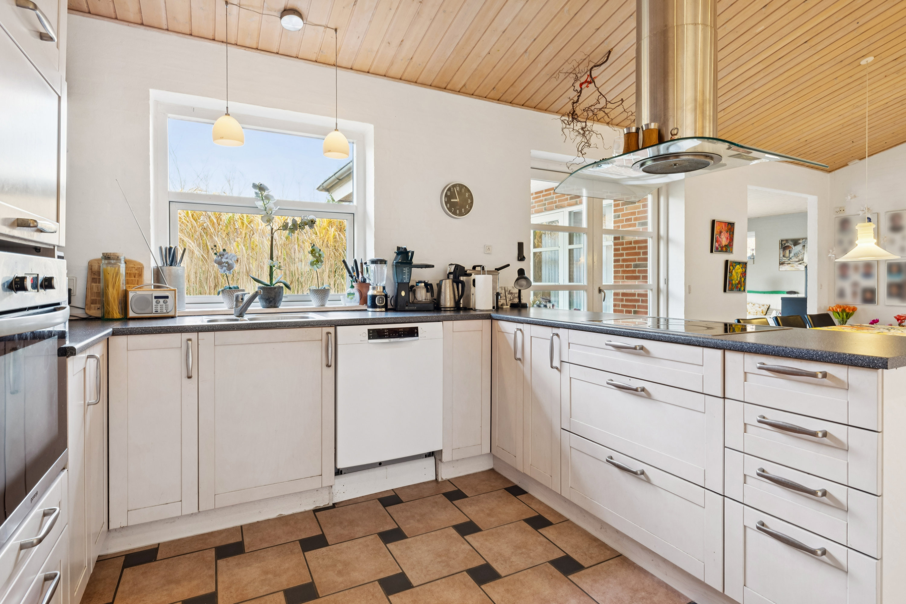 Fremhævet køkken billede i fuldskærmstilstand. Billede af Østervangs Alle 63, 8963 Auning