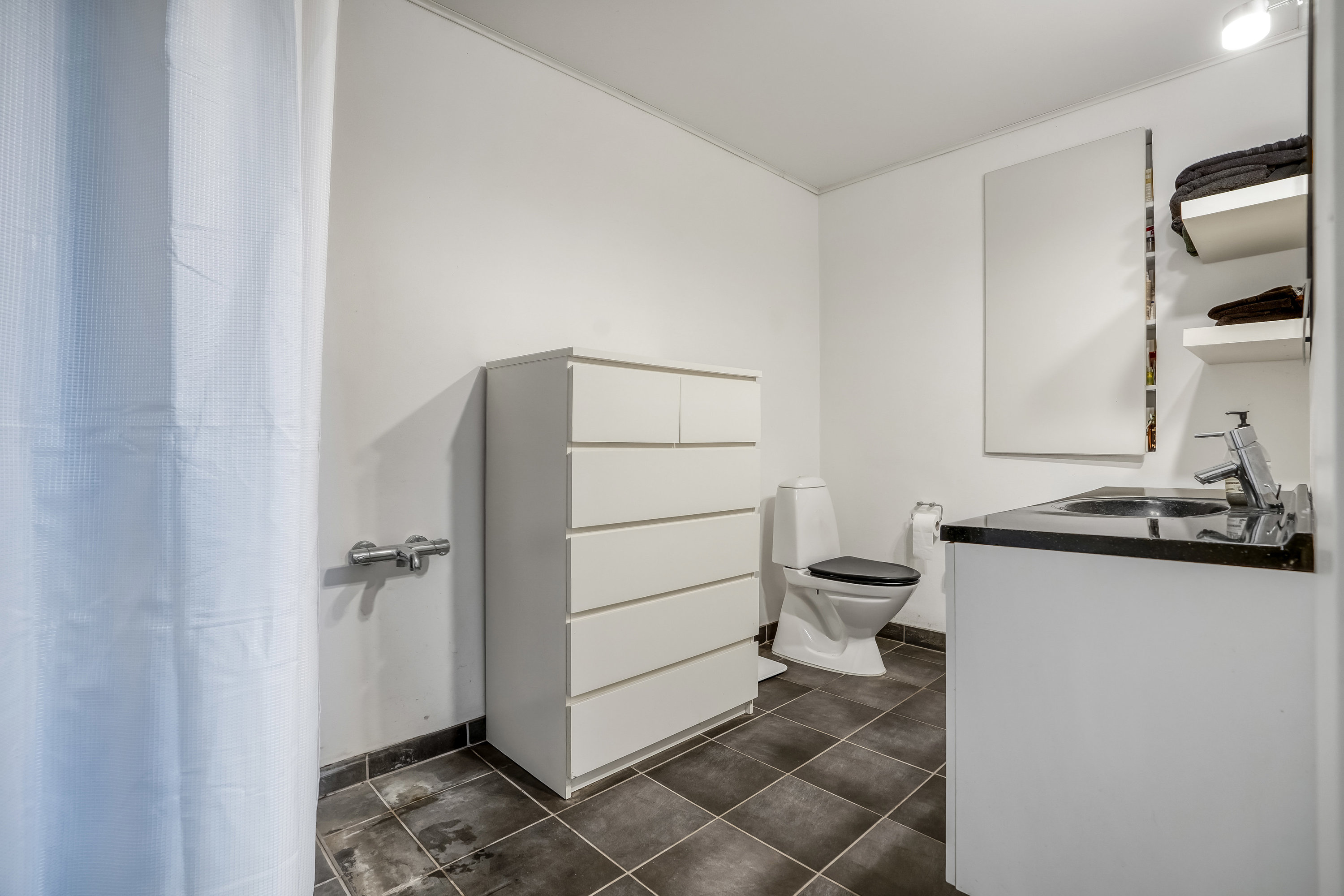 Fremhævet andet billede i fuldskærmstilstand. Billede af Lungstedløkken 11, Bellinge, 5250 Odense SV