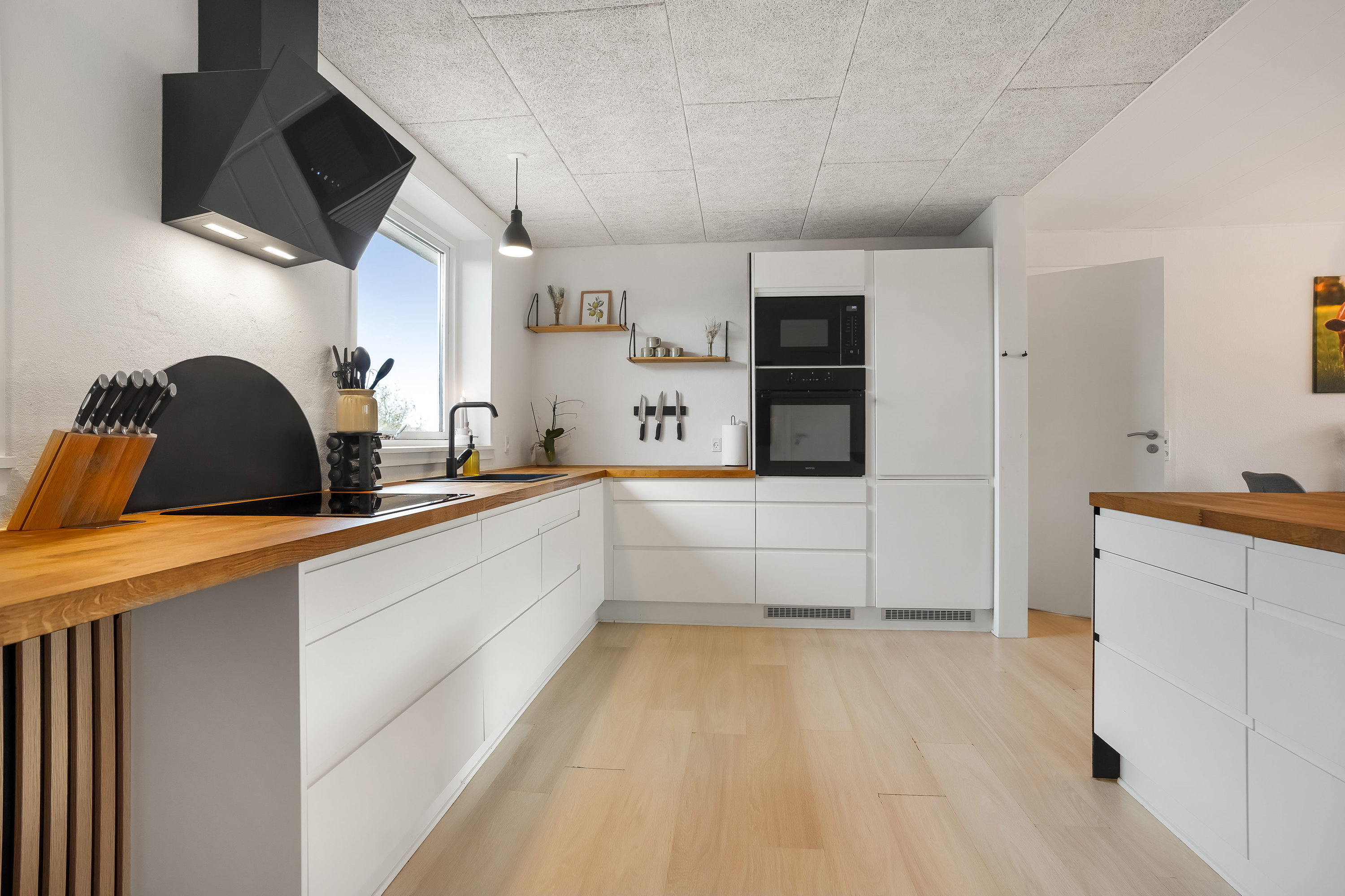 Miniaturebillede 1: køkken. Billede af Erantisvej 6, 8763 Rask Mølle