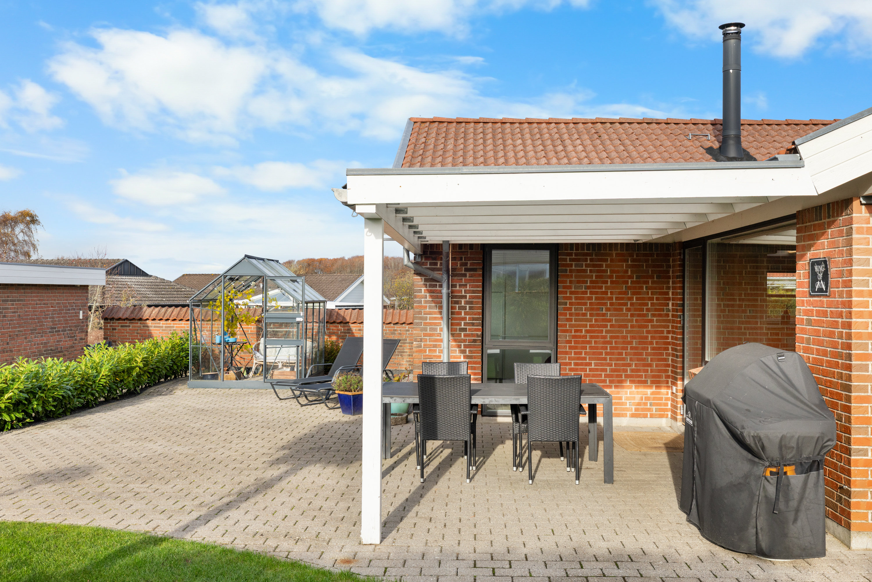 Miniaturebillede 2: overdækket terrasse. Billede af Stenten 45, Bøgeskov, 7000 Fredericia