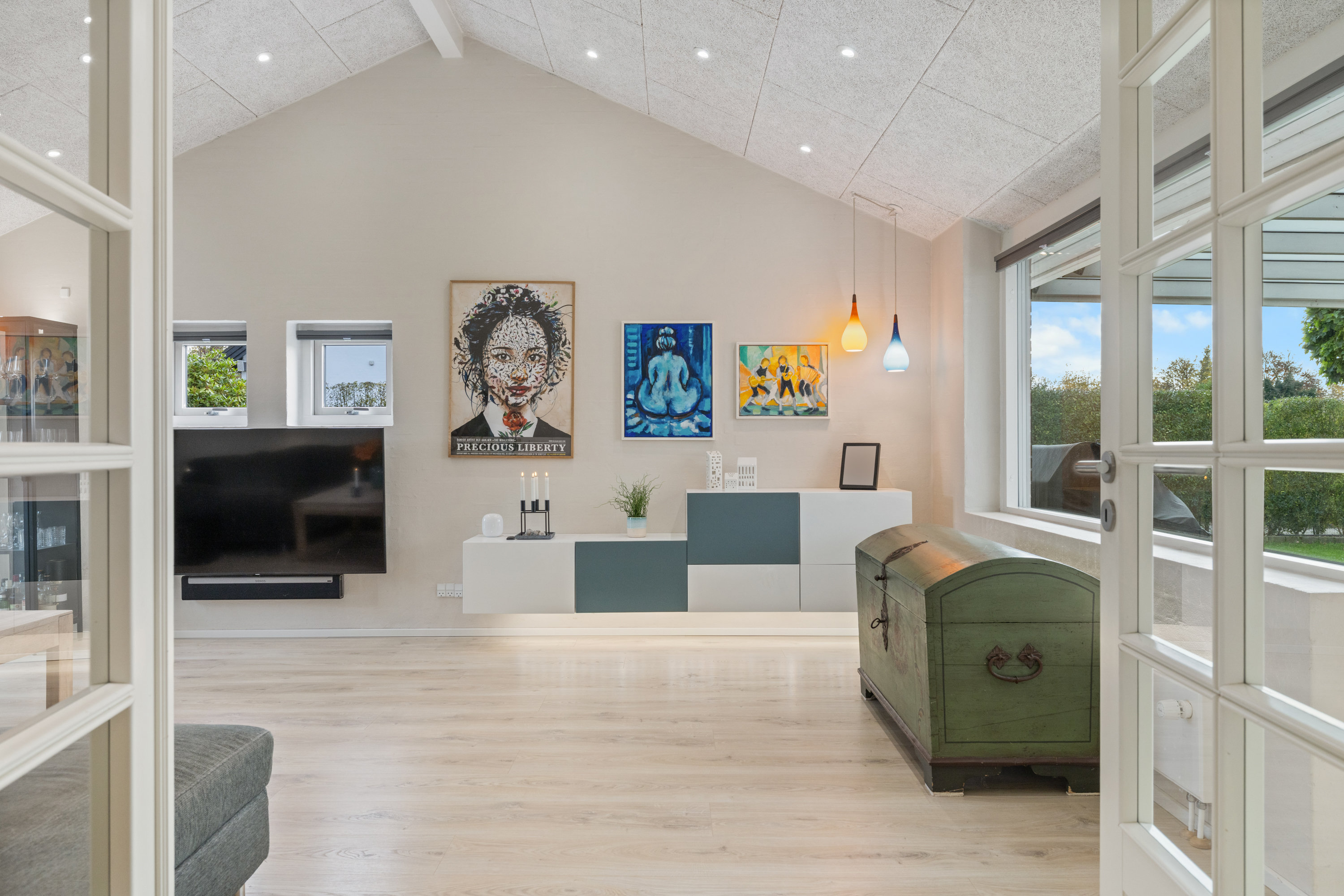 Fremhævet stue billede i fuldskærmstilstand. Billede af Stenten 45, Bøgeskov, 7000 Fredericia