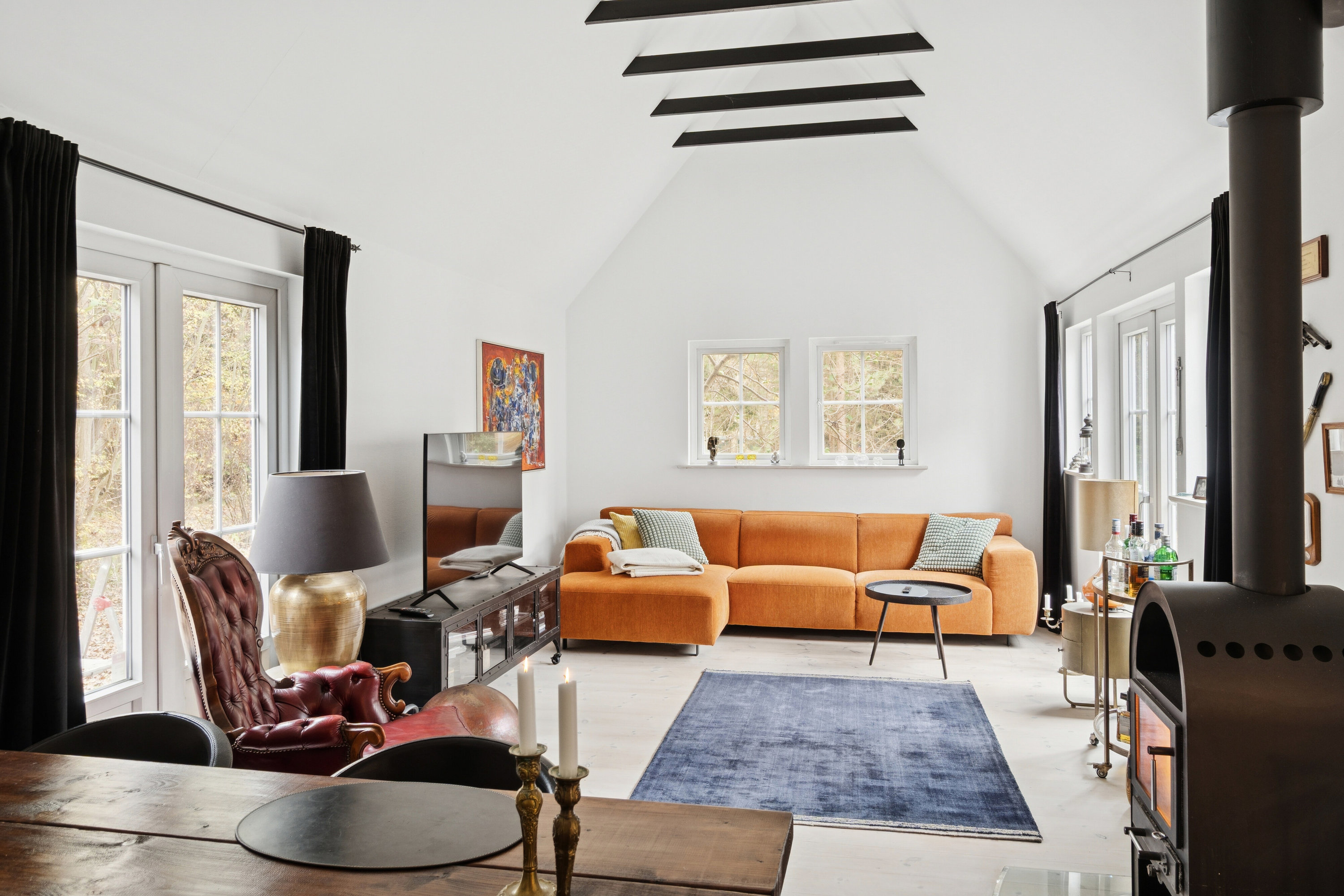 Fremhævet stue billede i fuldskærmstilstand. Billede af Østerled 2, 4500 Nykøbing Sj