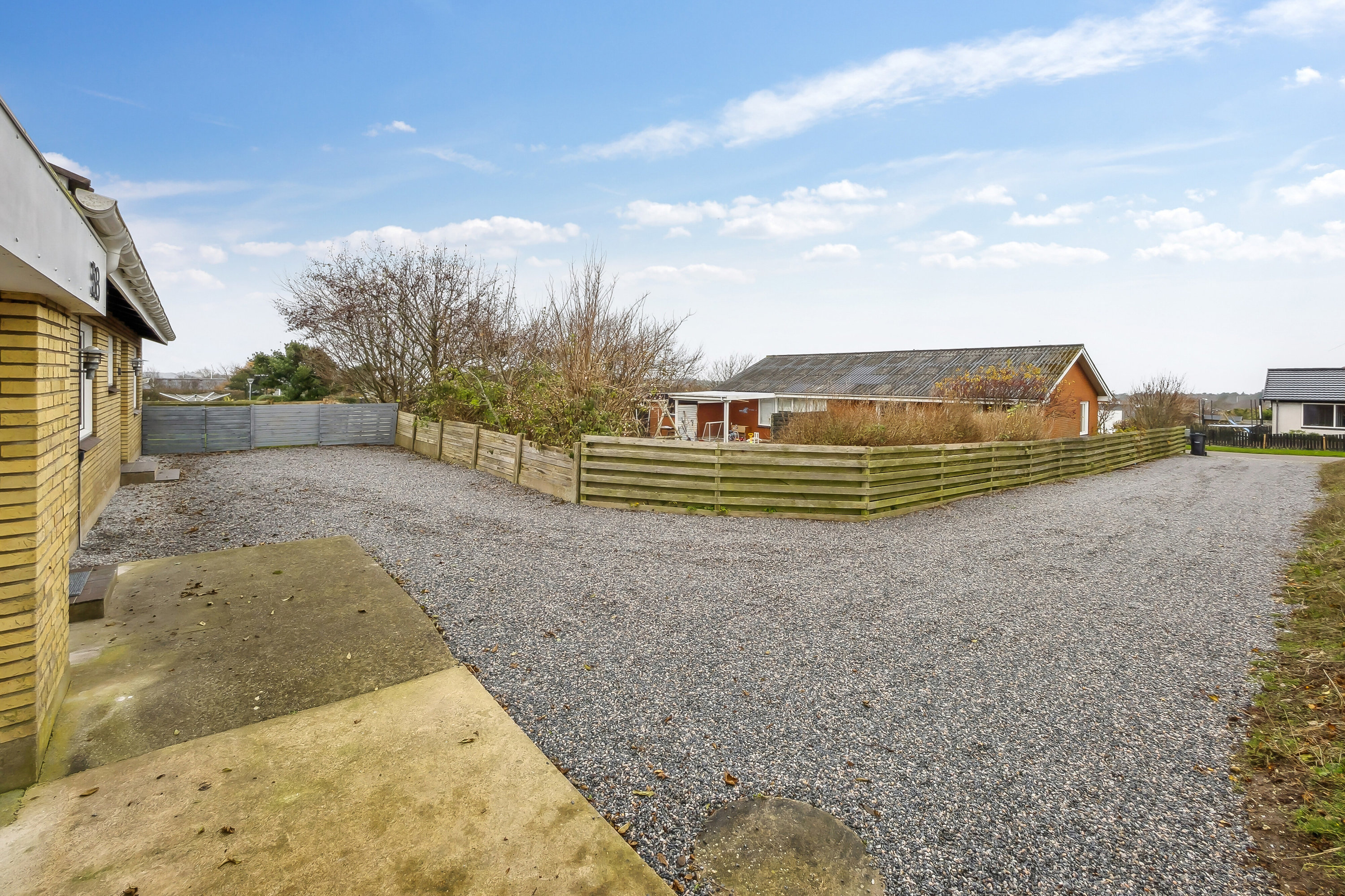 Fremhævet set fra vejen billede i fuldskærmstilstand. Billede af Gyvelvænget 58, 7730 Hanstholm