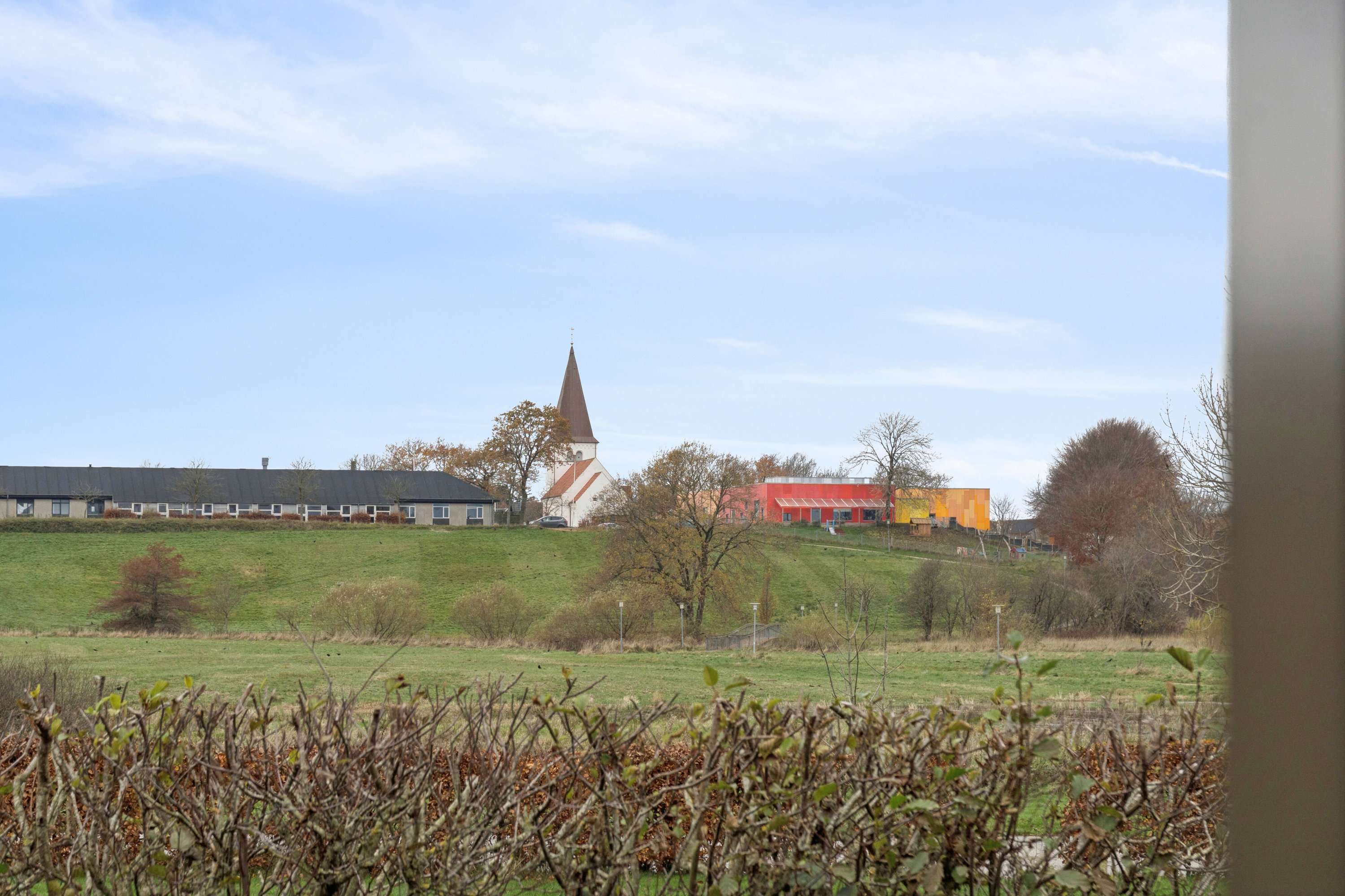 Fremhævet udsigt billede i fuldskærmstilstand. Billede af Rugvænget 33, 9870 Sindal